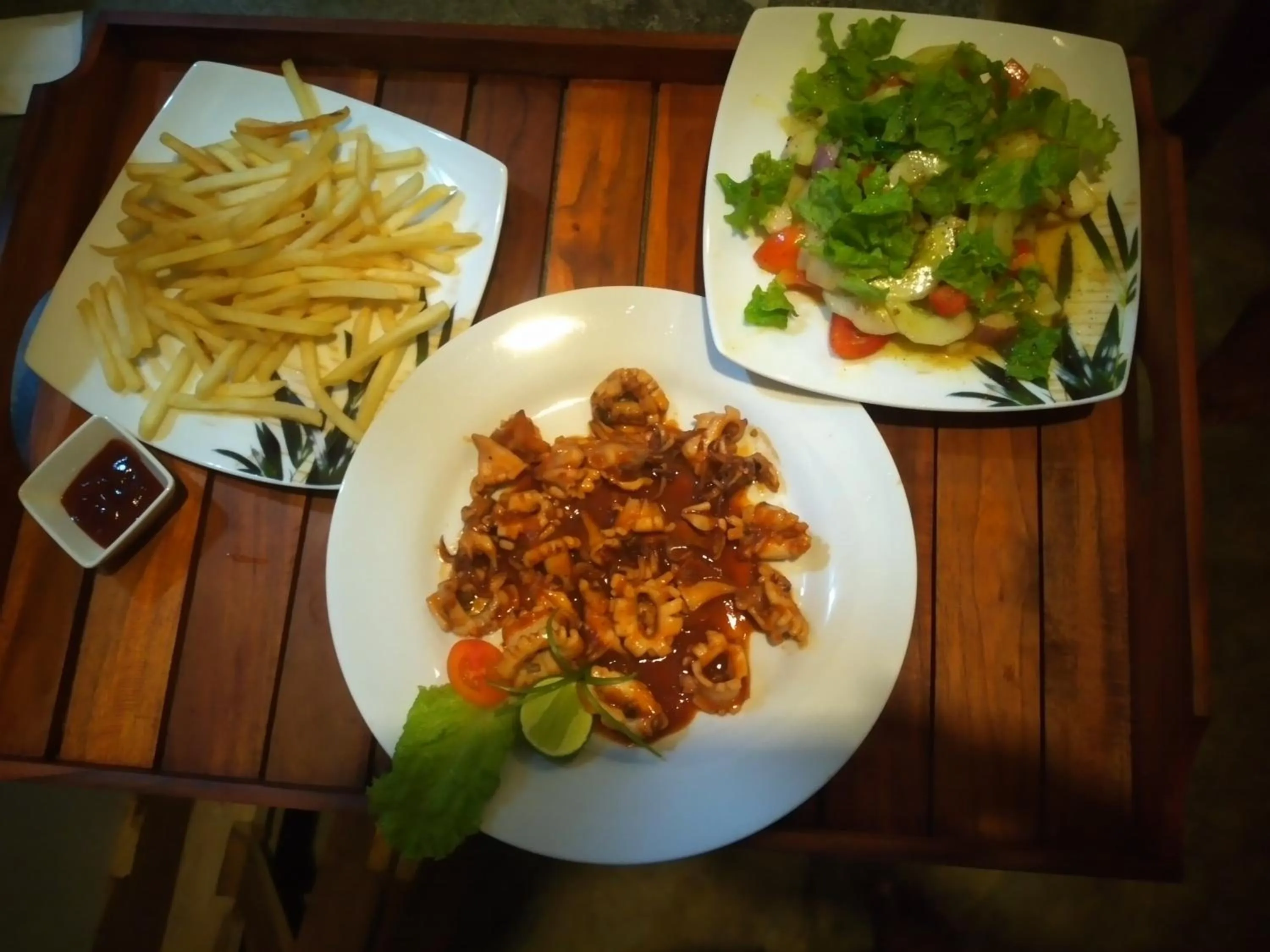 Restaurant/places to eat in Green turtle