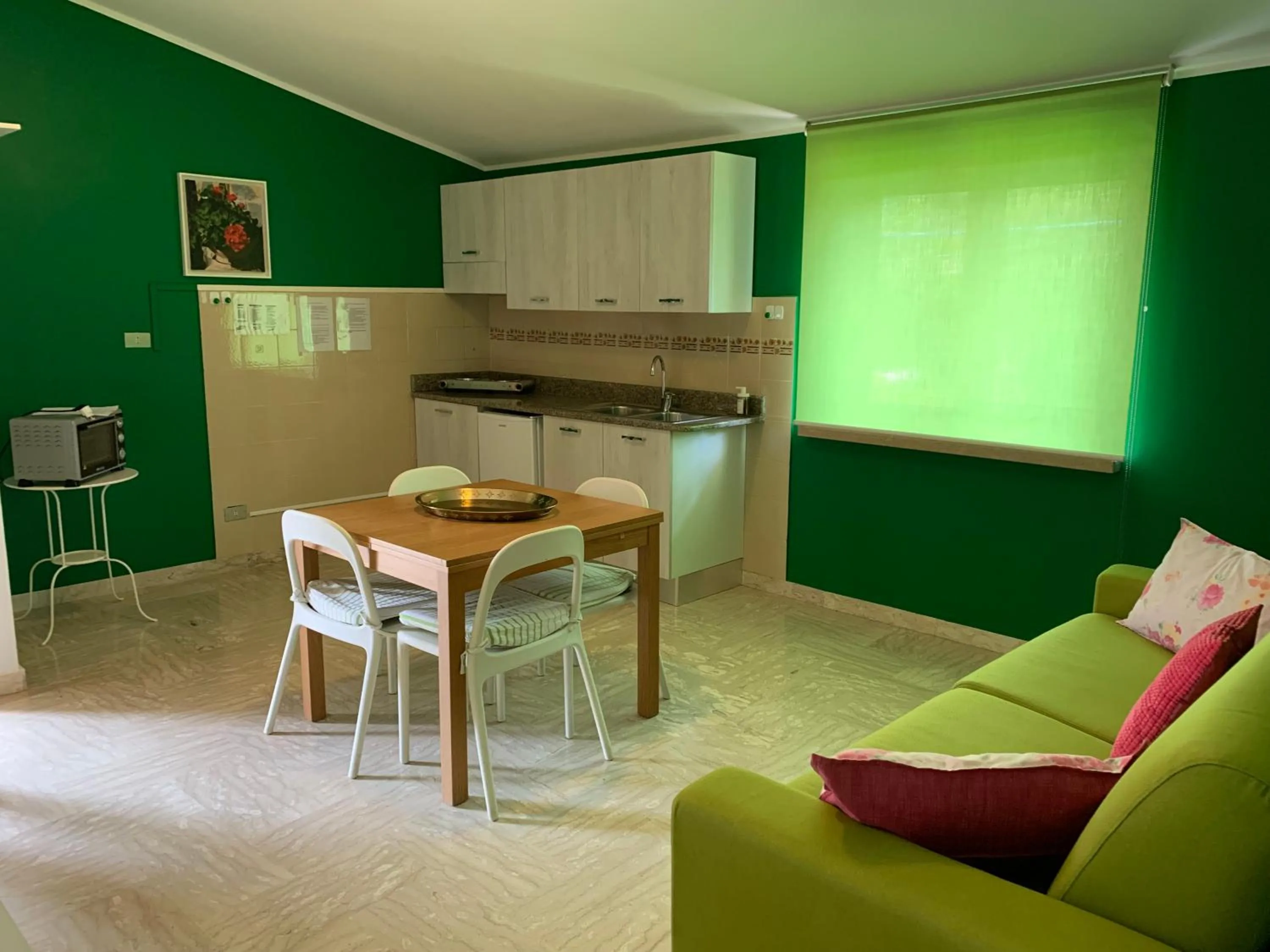 Kitchen or kitchenette in Residenza Giancesare Family Apartments