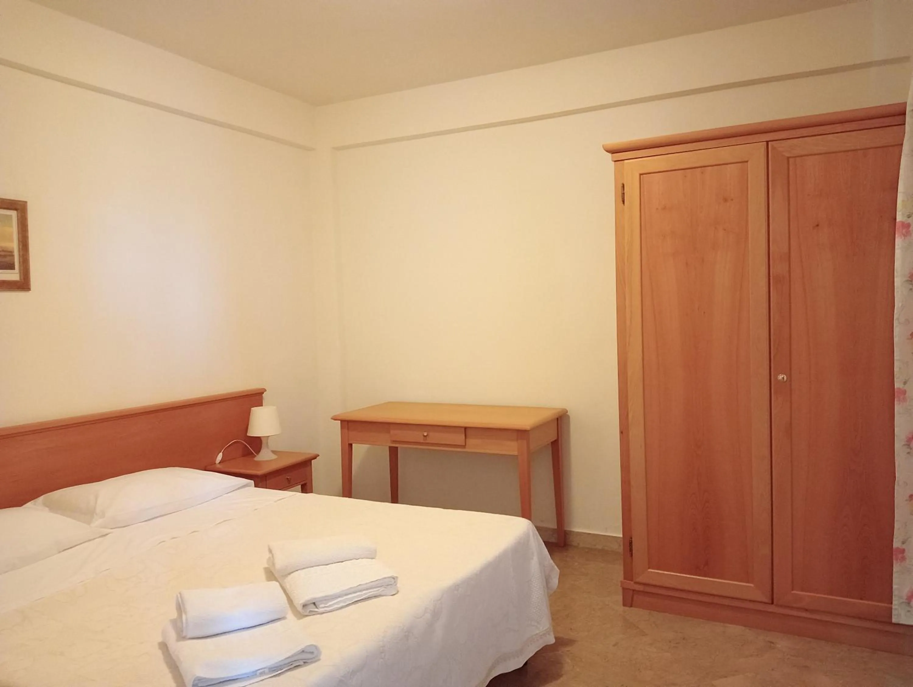 Bedroom, Bed in Residenza Giancesare Family Apartments