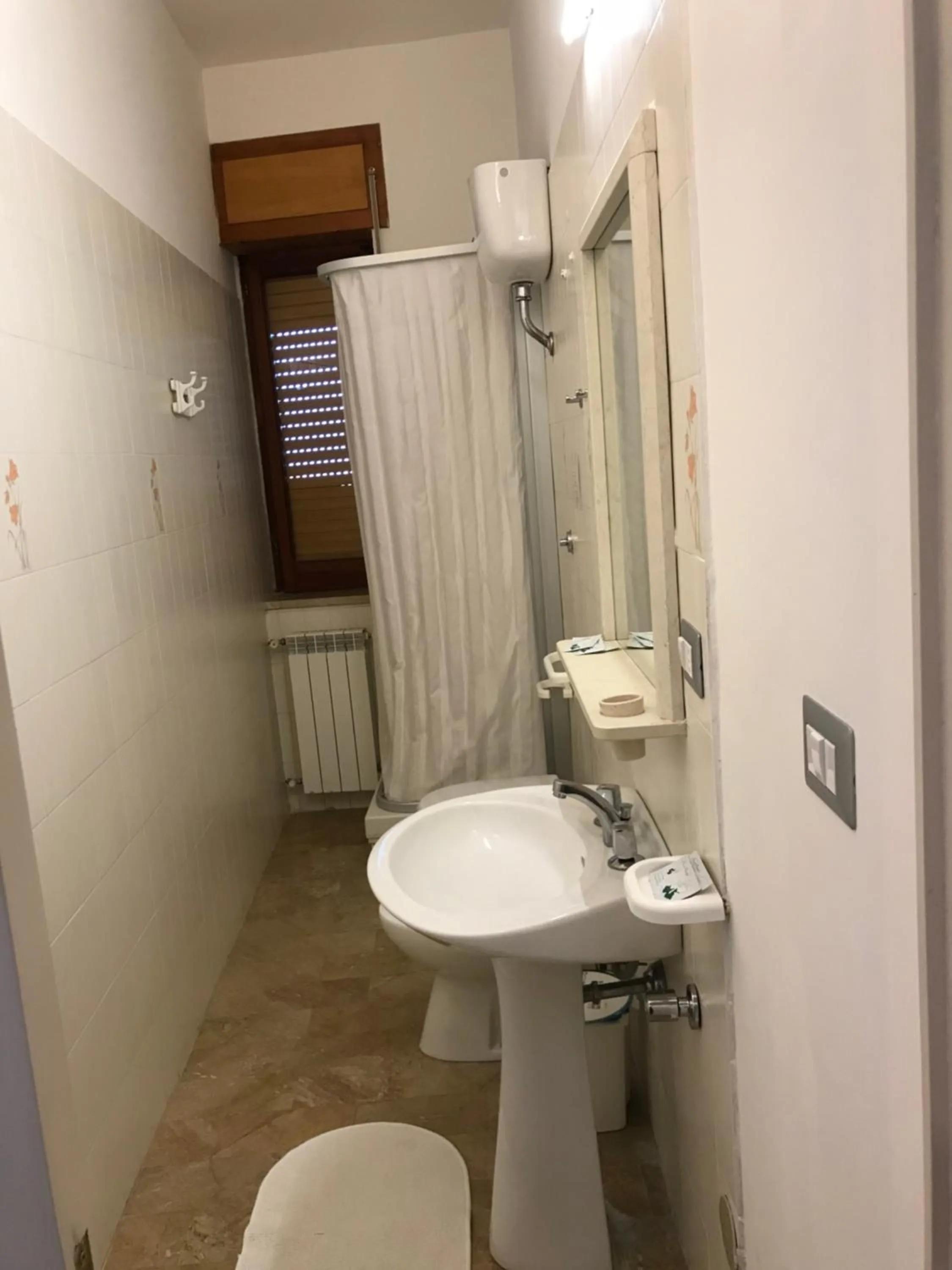 Bathroom in Residenza Giancesare Family Apartments