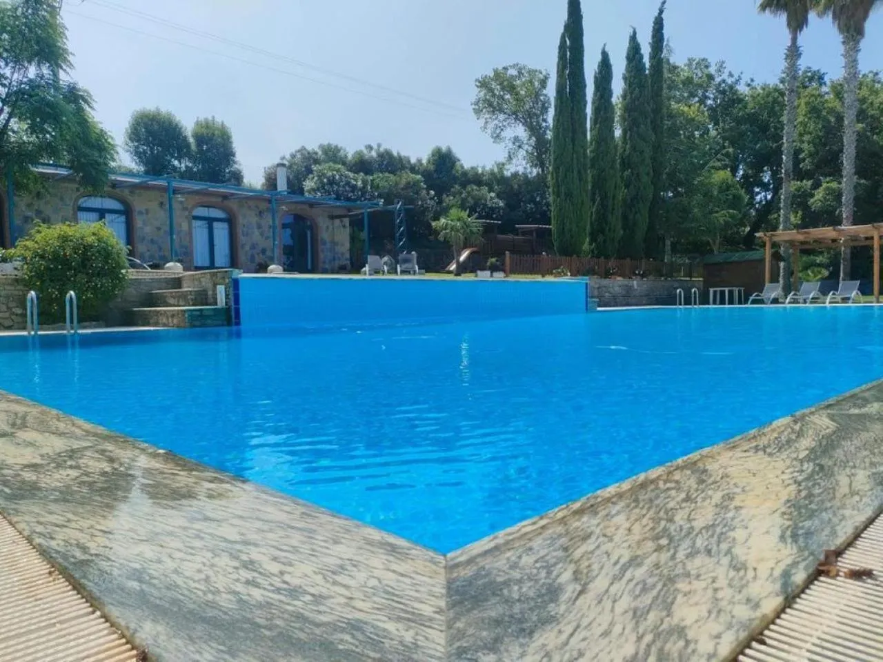 Swimming pool in Residenza Giancesare Family Apartments