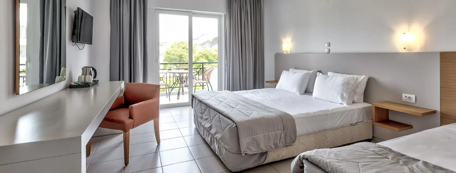 Bed in Virginia Family Resort