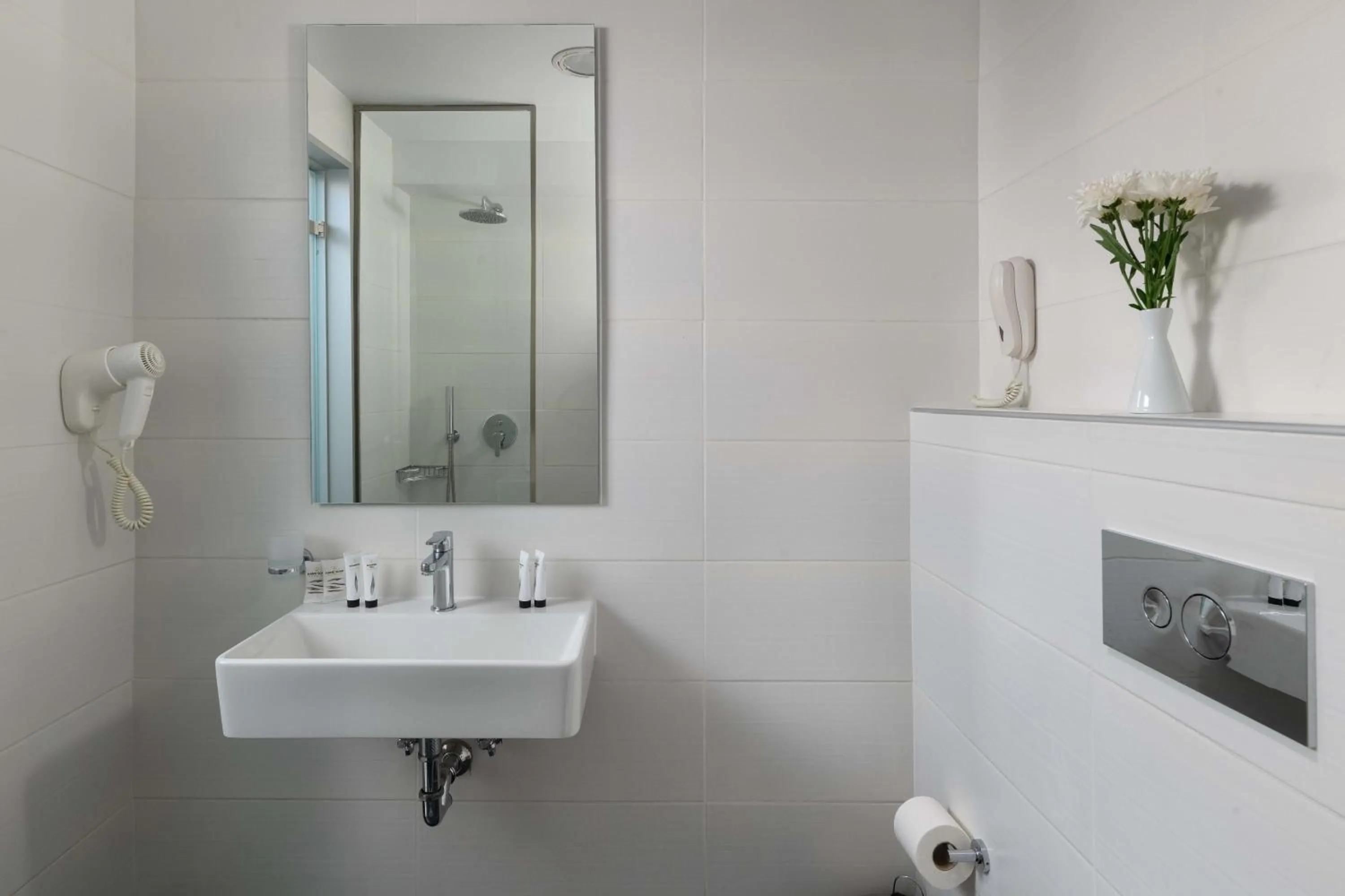 Bathroom in Virginia Family Resort