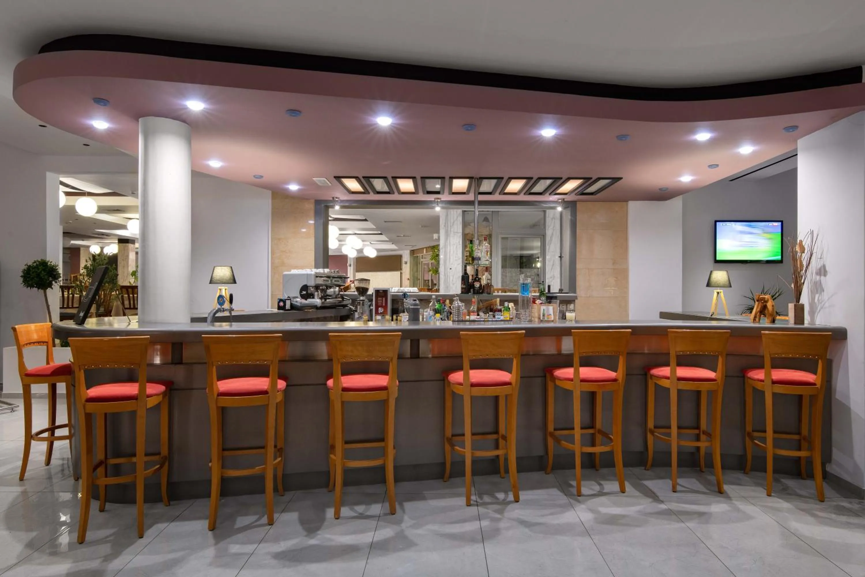 Lounge or bar in Virginia Family Resort