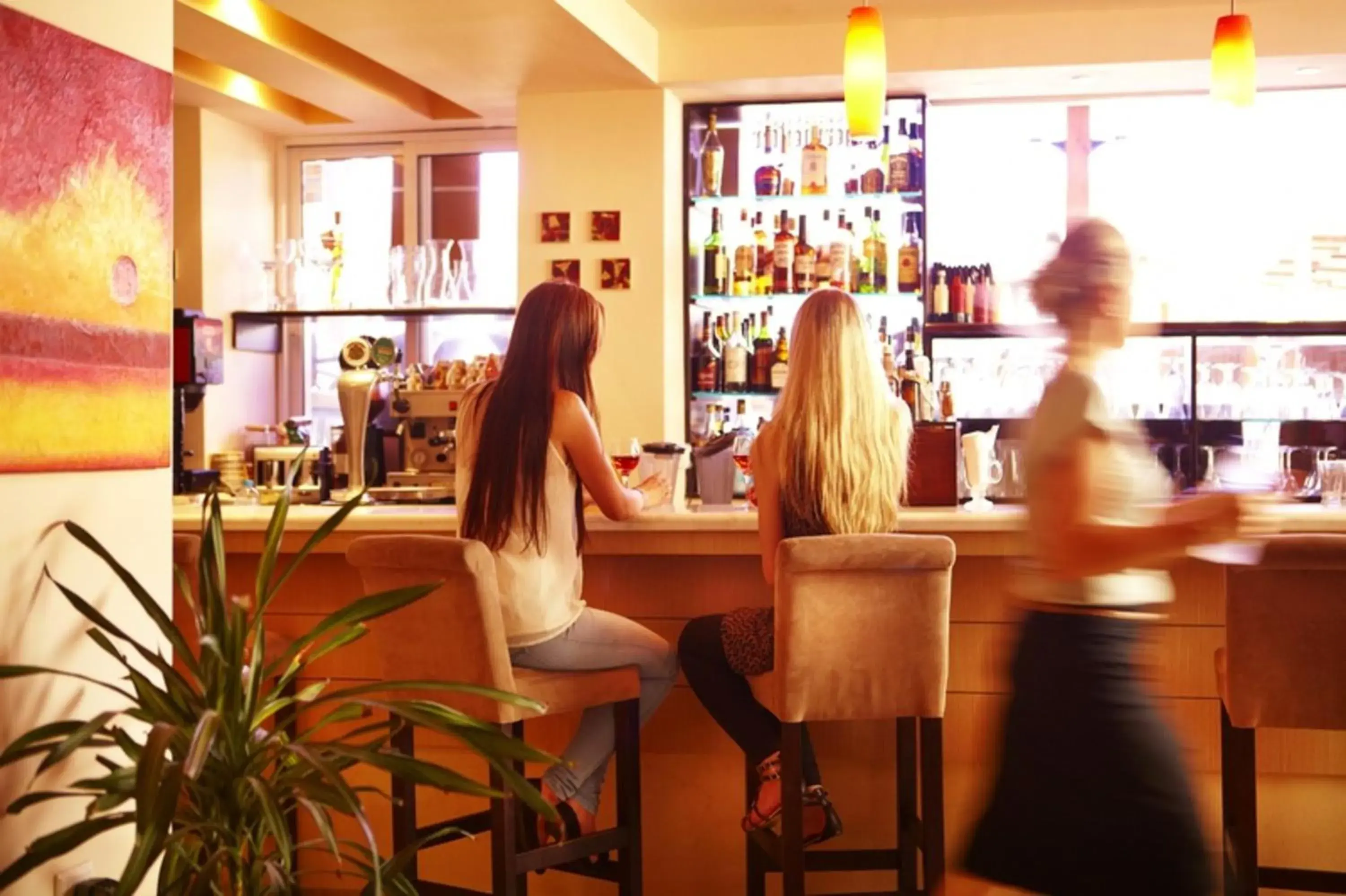 Lounge or bar in Amaryllis Hotel Lounge or bar in Amaryllis Hotel