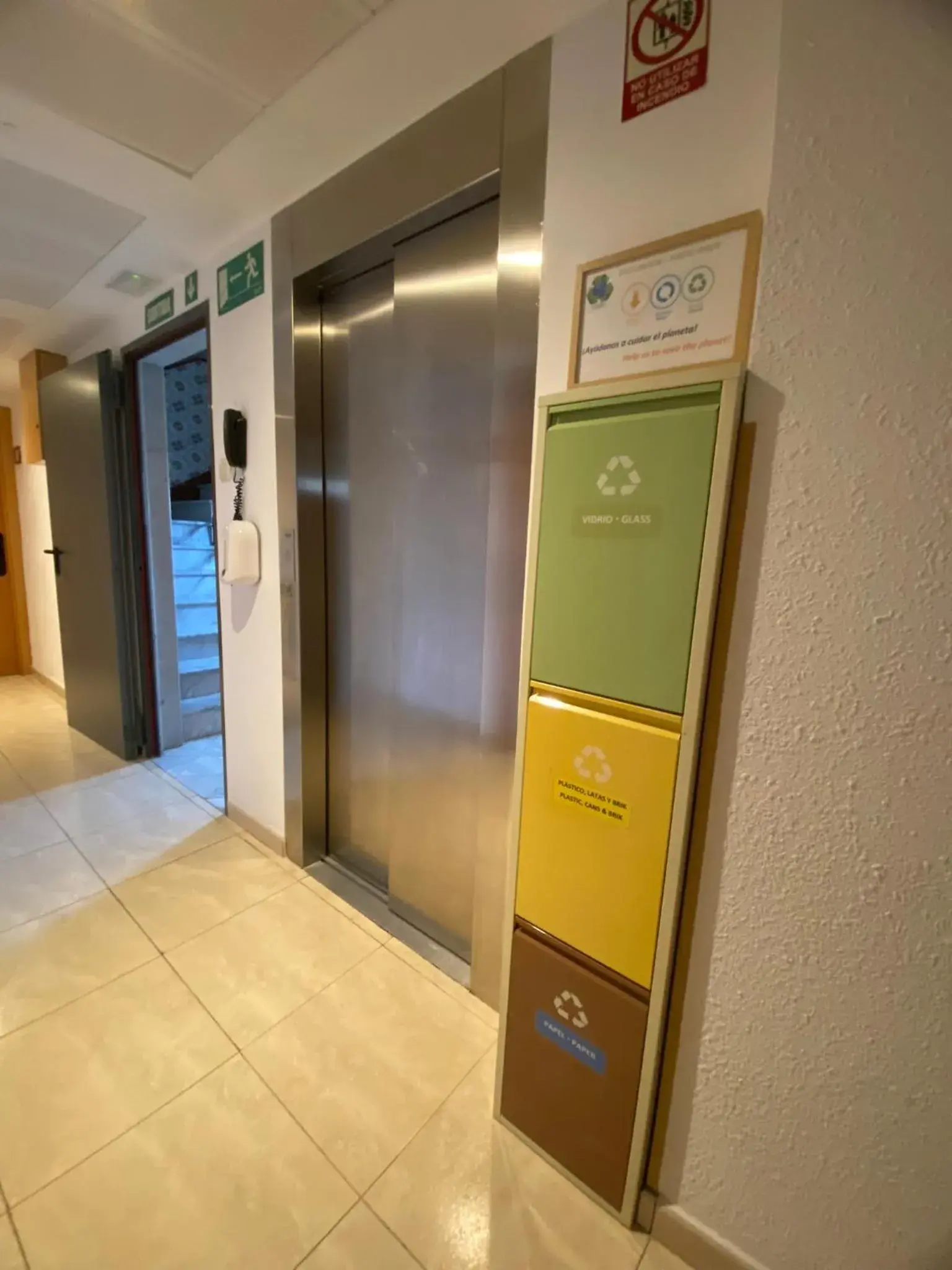 Property building in Hotel Cantón Property building in Hotel Cantón