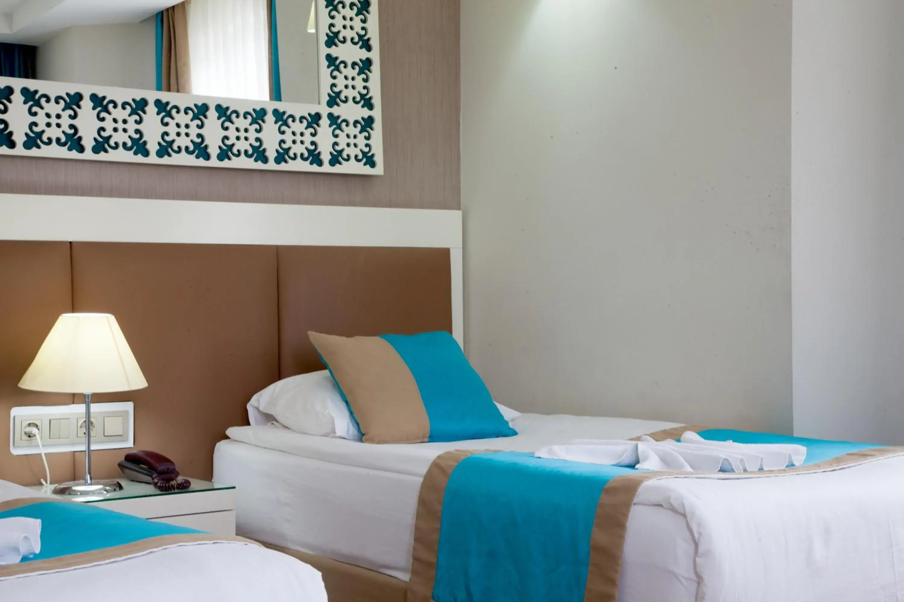 Massage, Bed in Nasa Flora Hotel