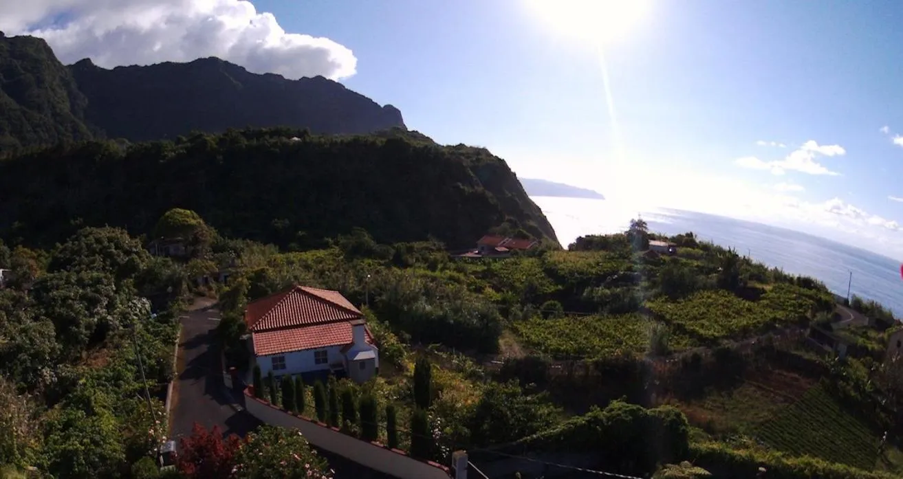 Neighbourhood in Quinta da quebrada
