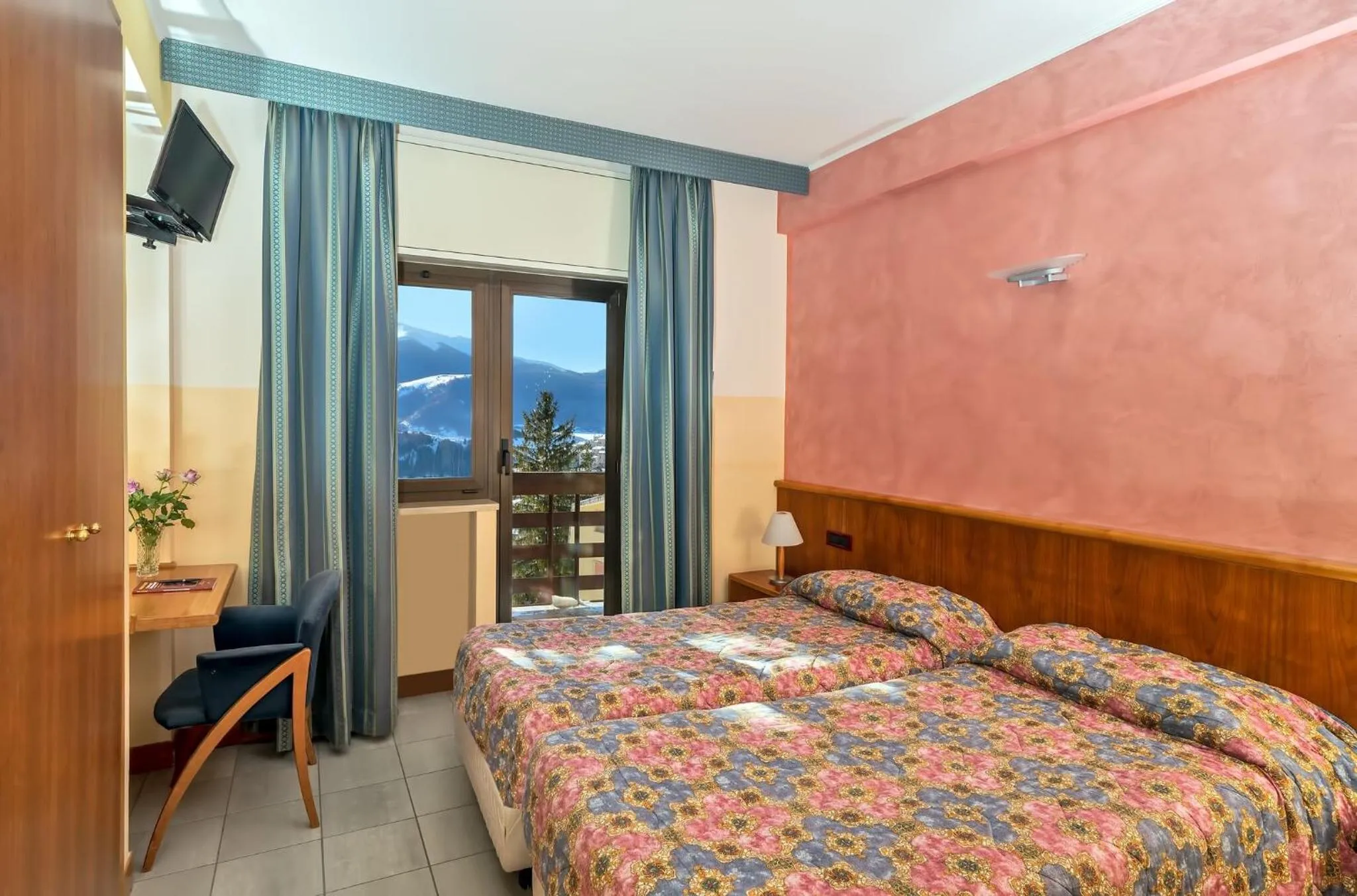 Bed in Cipriani Park Hotel