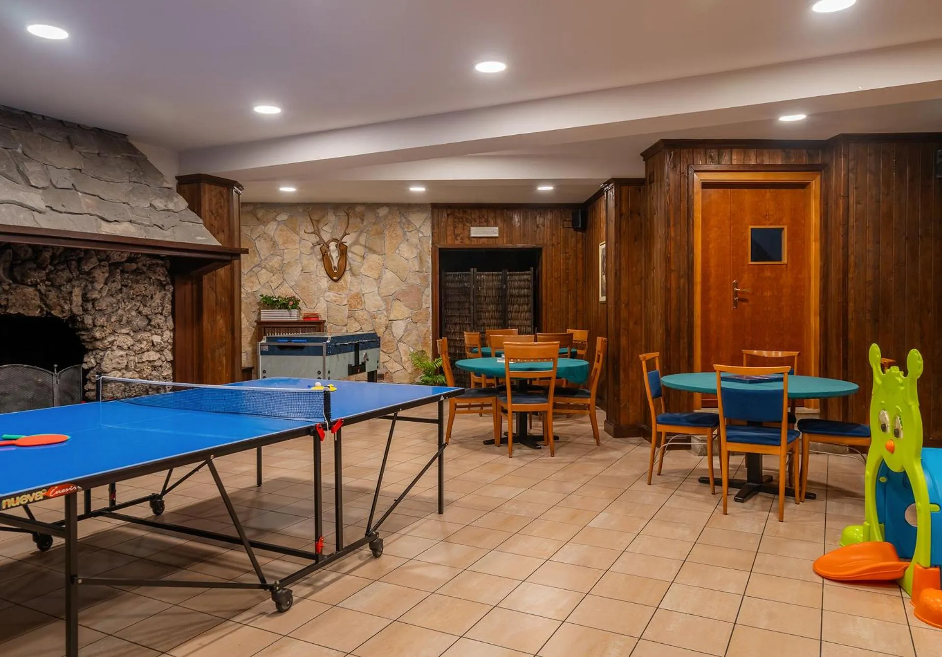 Children play ground in Cipriani Park Hotel