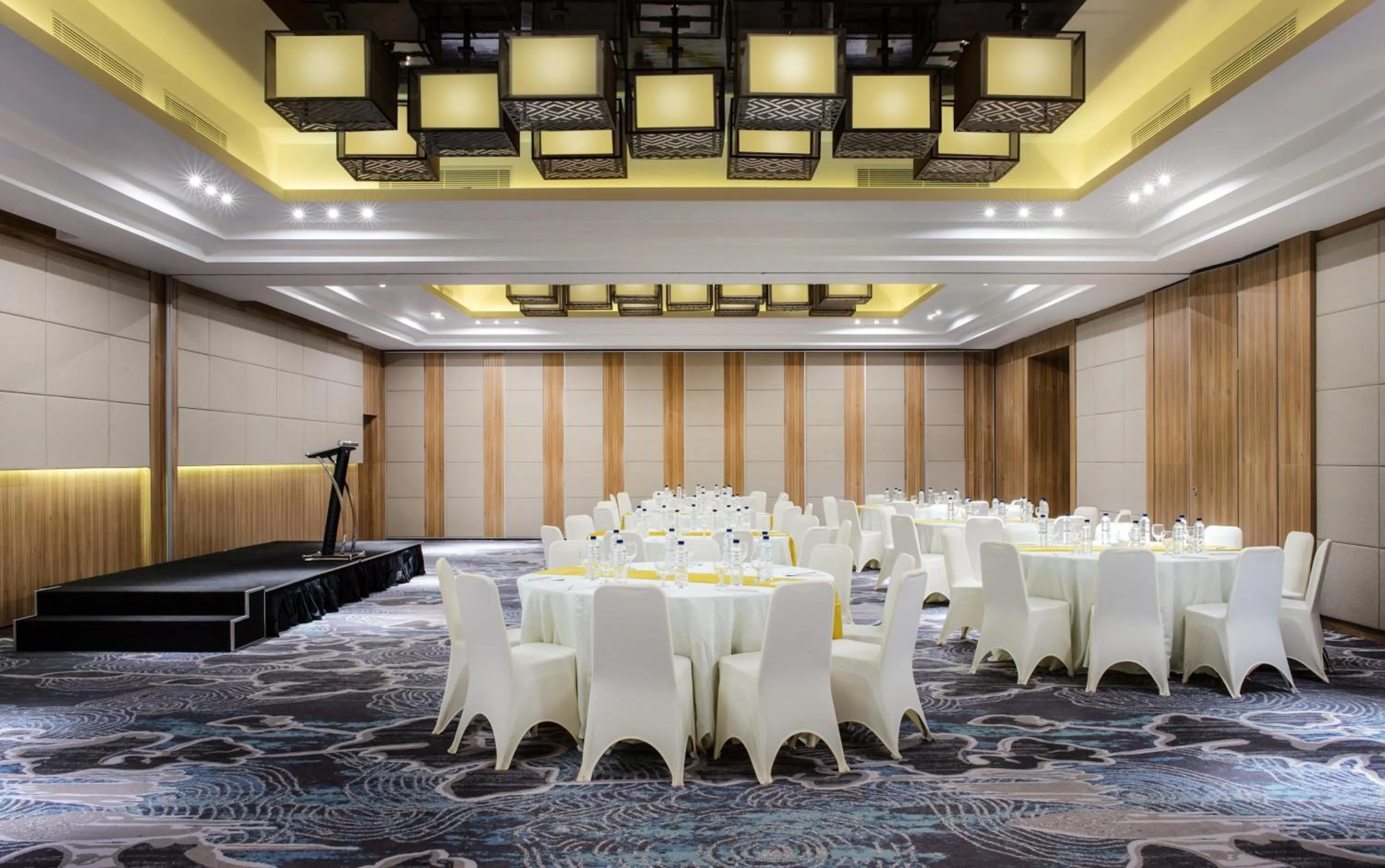 Business facilities in Hotel Santika Premiere Beach Resort Belitung