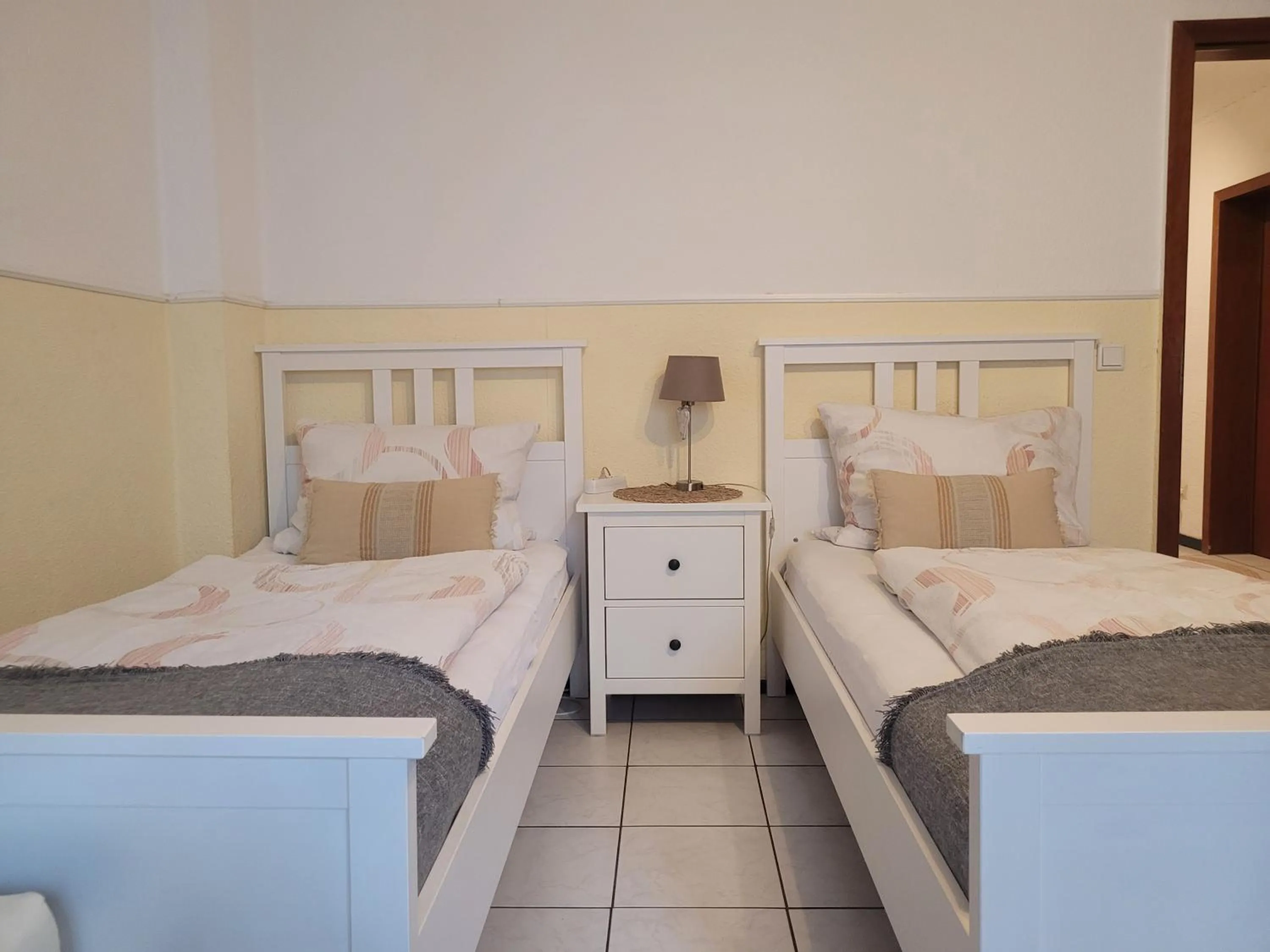 Bedroom, Bed in Gästehaus Kampik