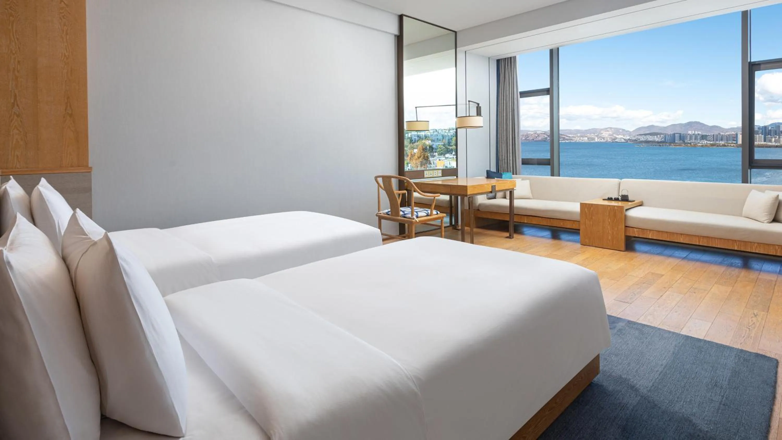 Photo of the whole room, Bed in Hotel Indigo Dali Erhai by IHG