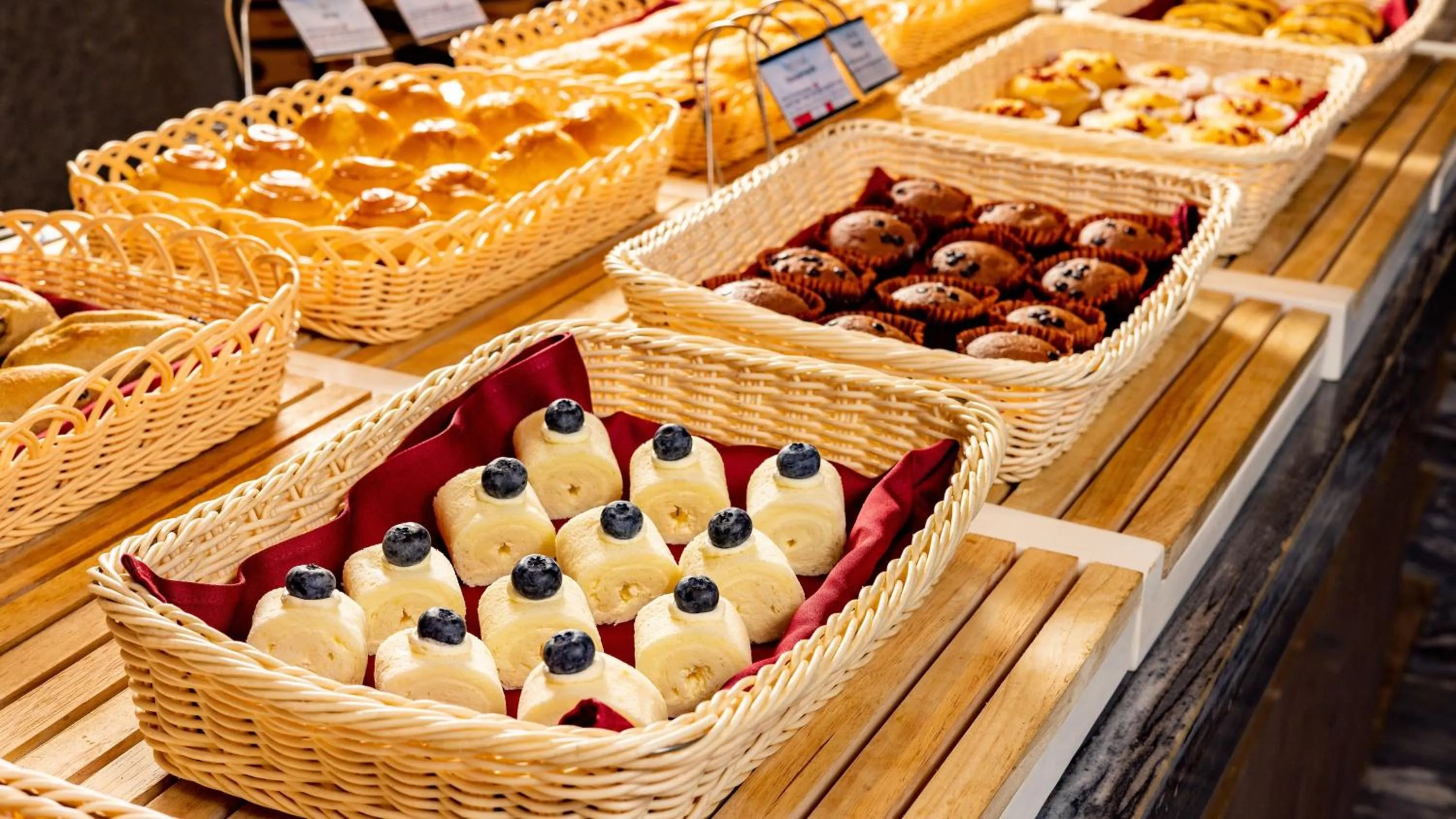 Breakfast in Hotel Indigo Dali Erhai by IHG