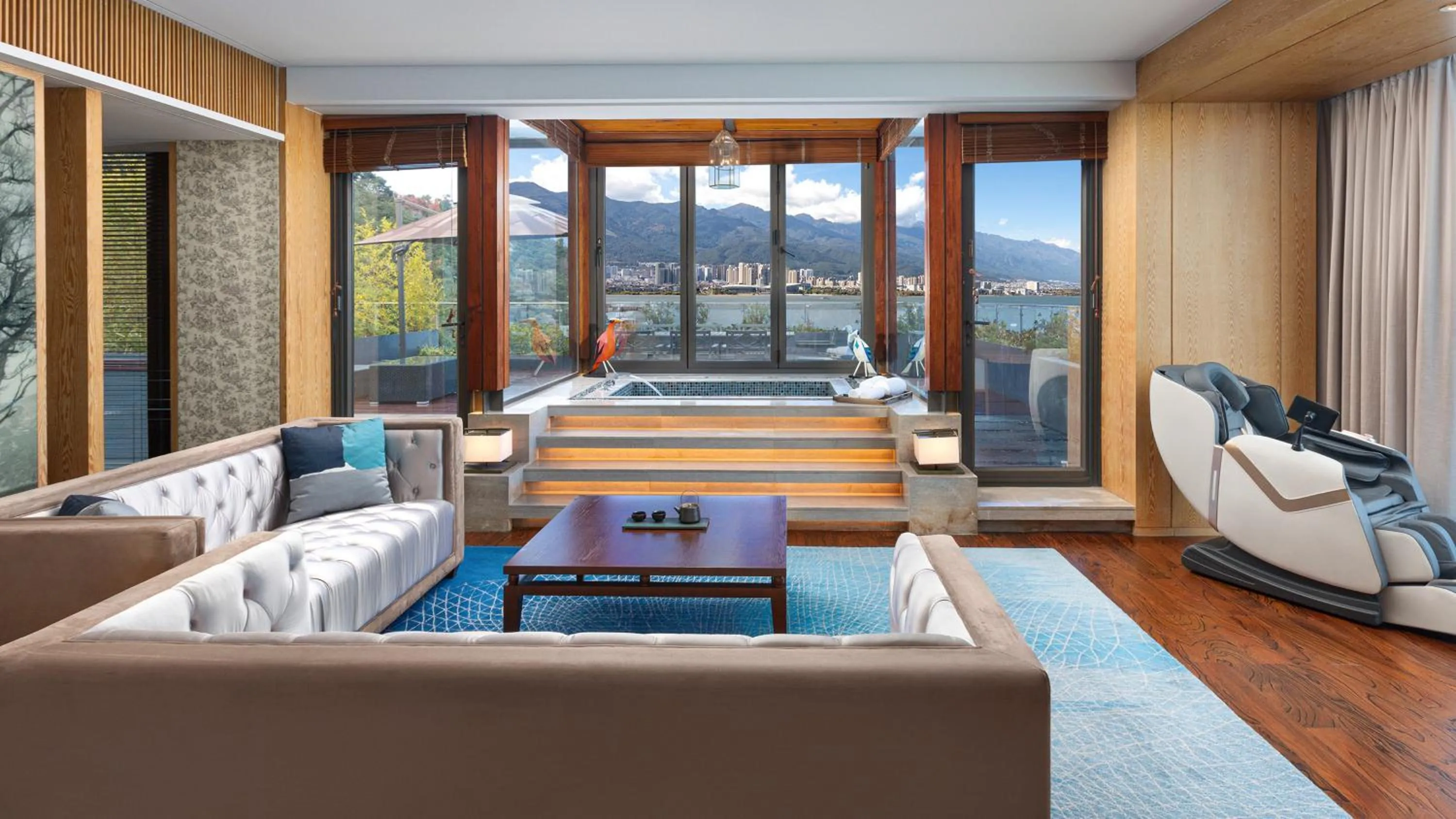 Photo of the whole room in Hotel Indigo Dali Erhai by IHG