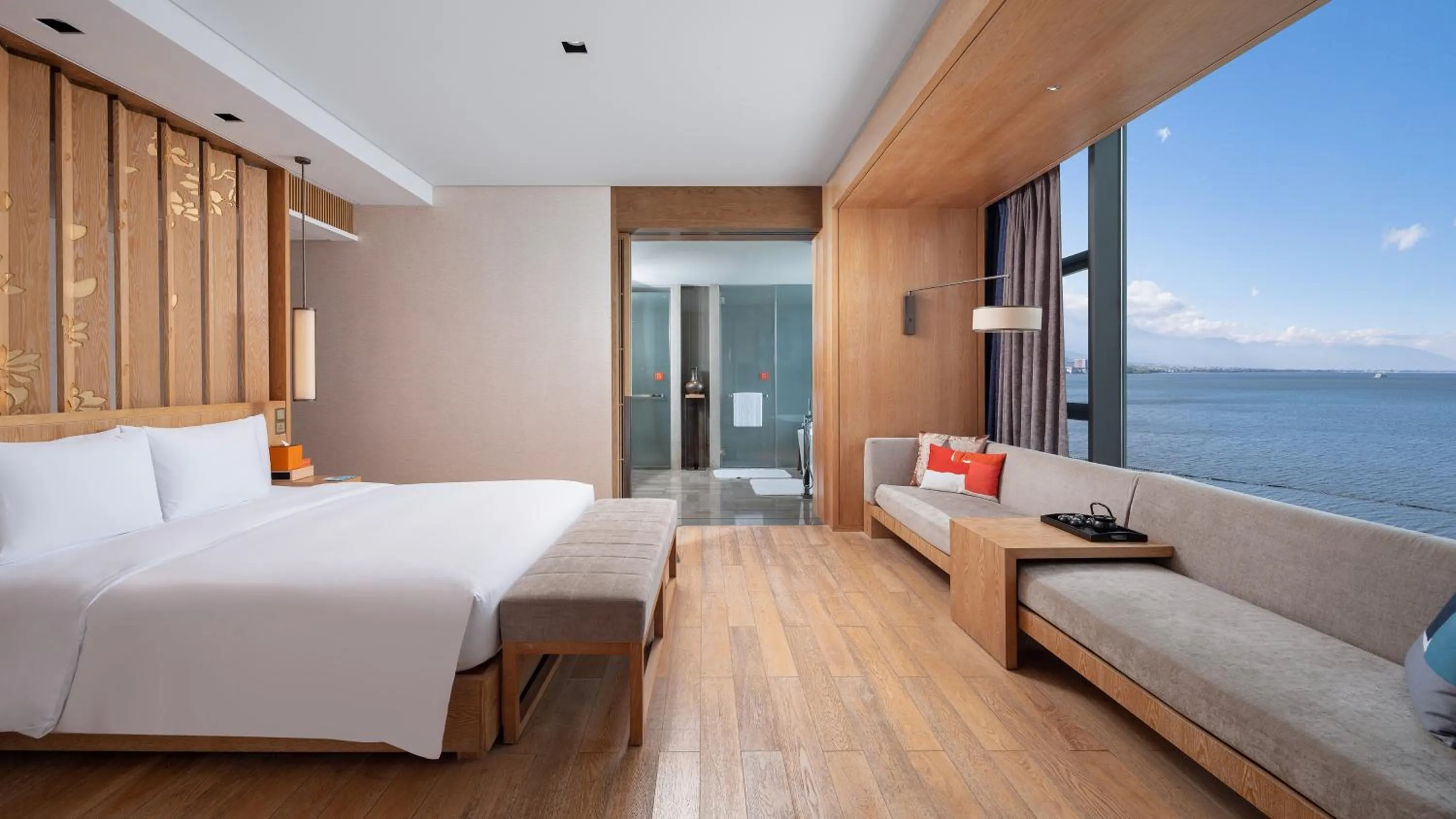 Bedroom, Bed in Hotel Indigo Dali Erhai by IHG