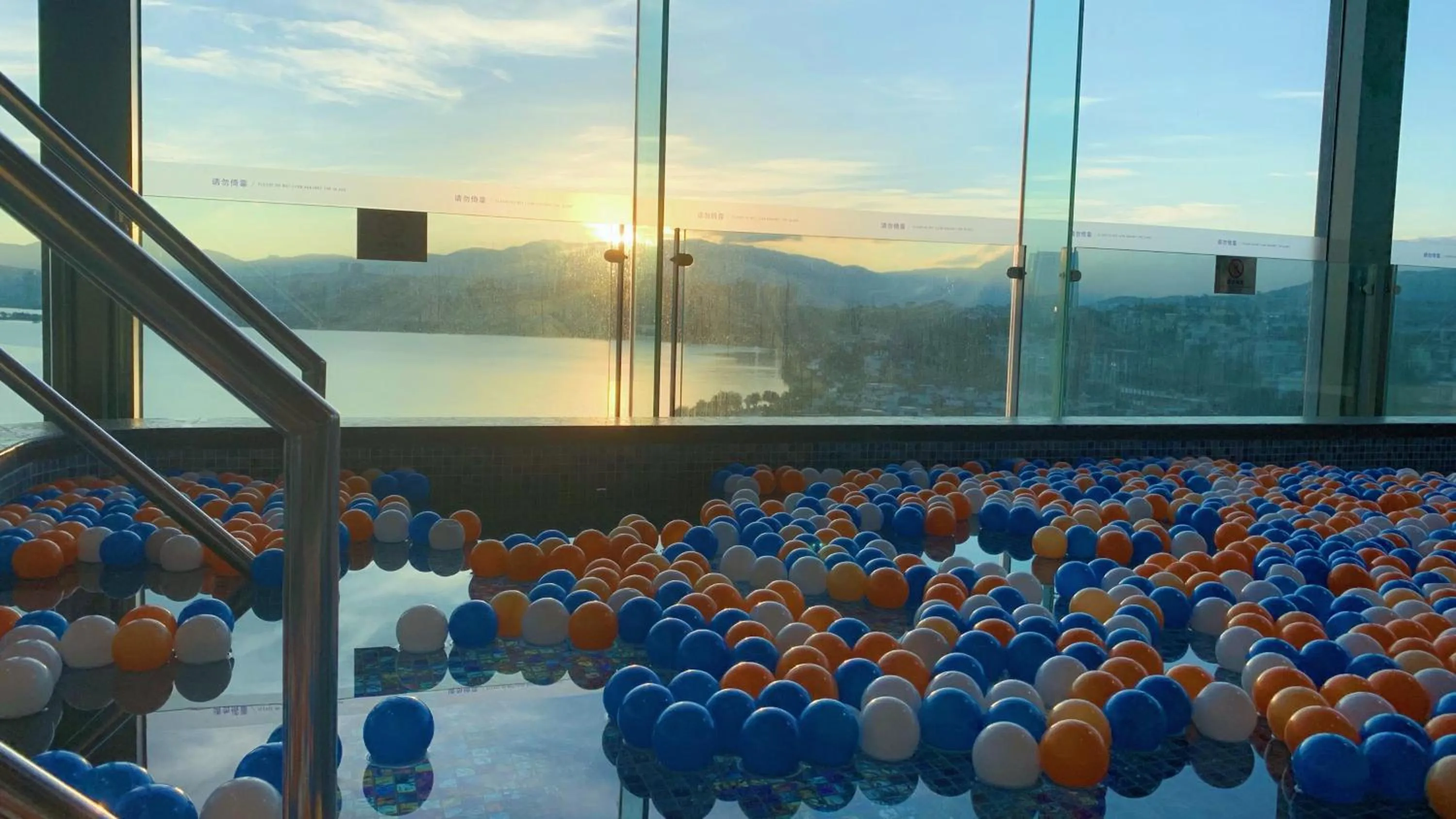 Fitness centre/facilities in Hotel Indigo Dali Erhai by IHG