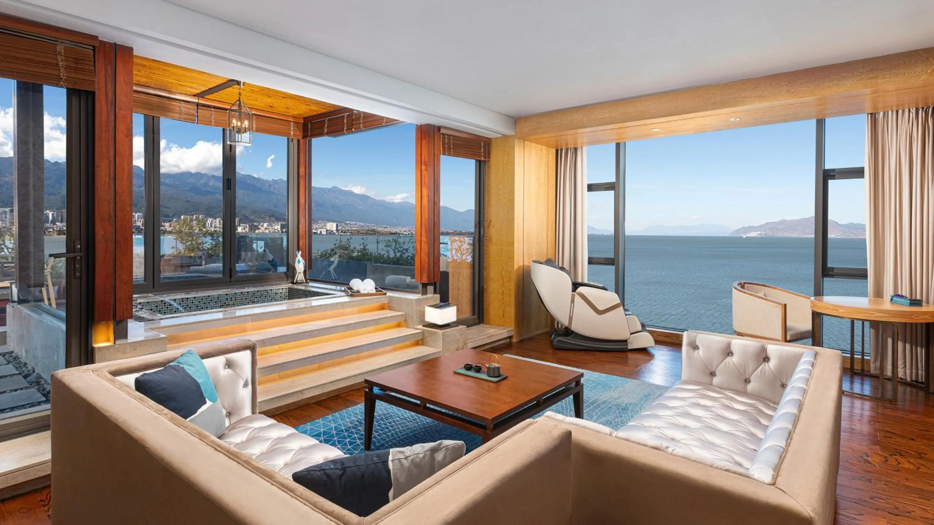 Bedroom in Hotel Indigo Dali Erhai by IHG