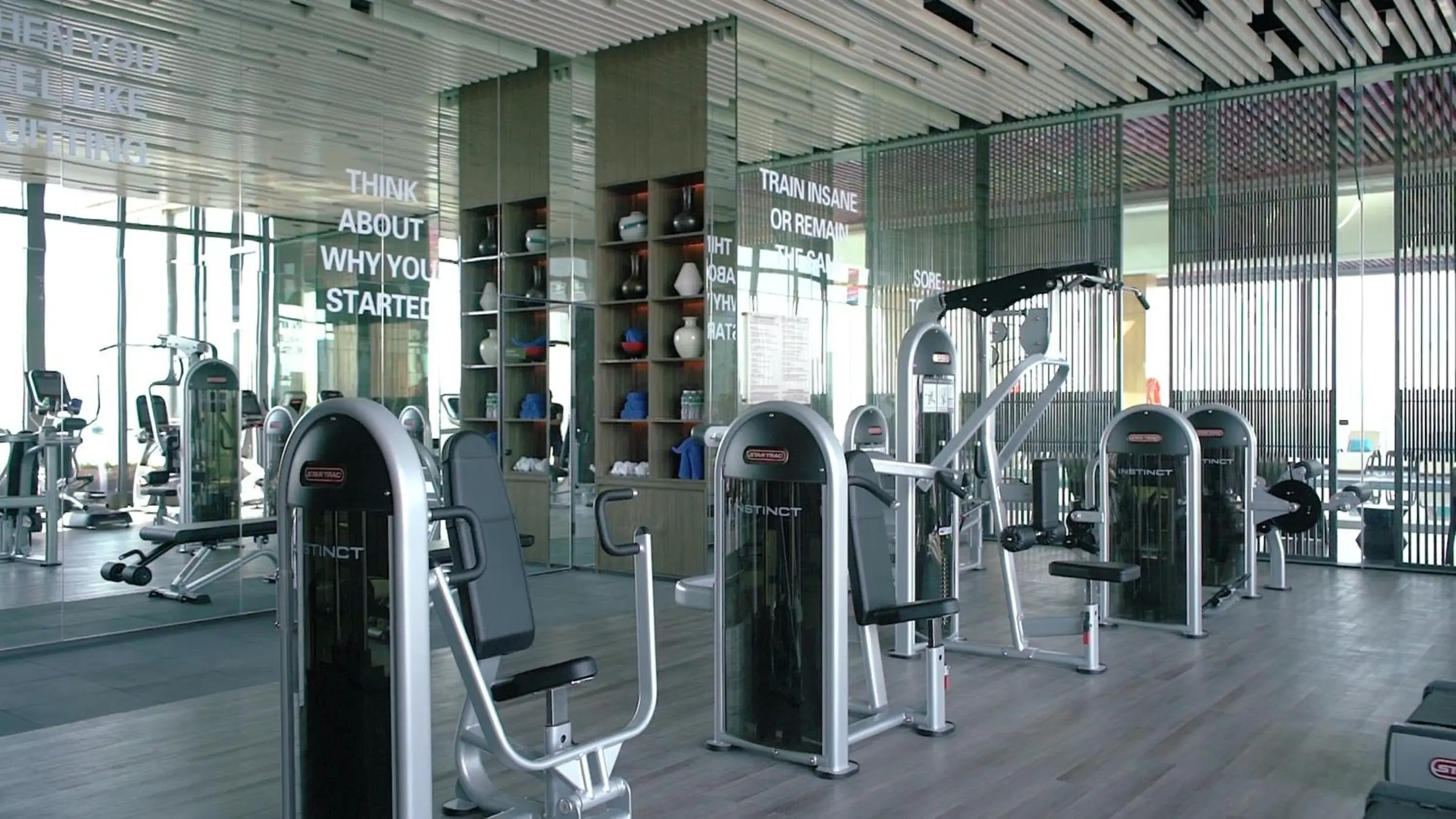 Fitness centre/facilities in Hotel Indigo Dali Erhai by IHG Fitness centre/facilities in Hotel Indigo Dali Erhai by IHG
