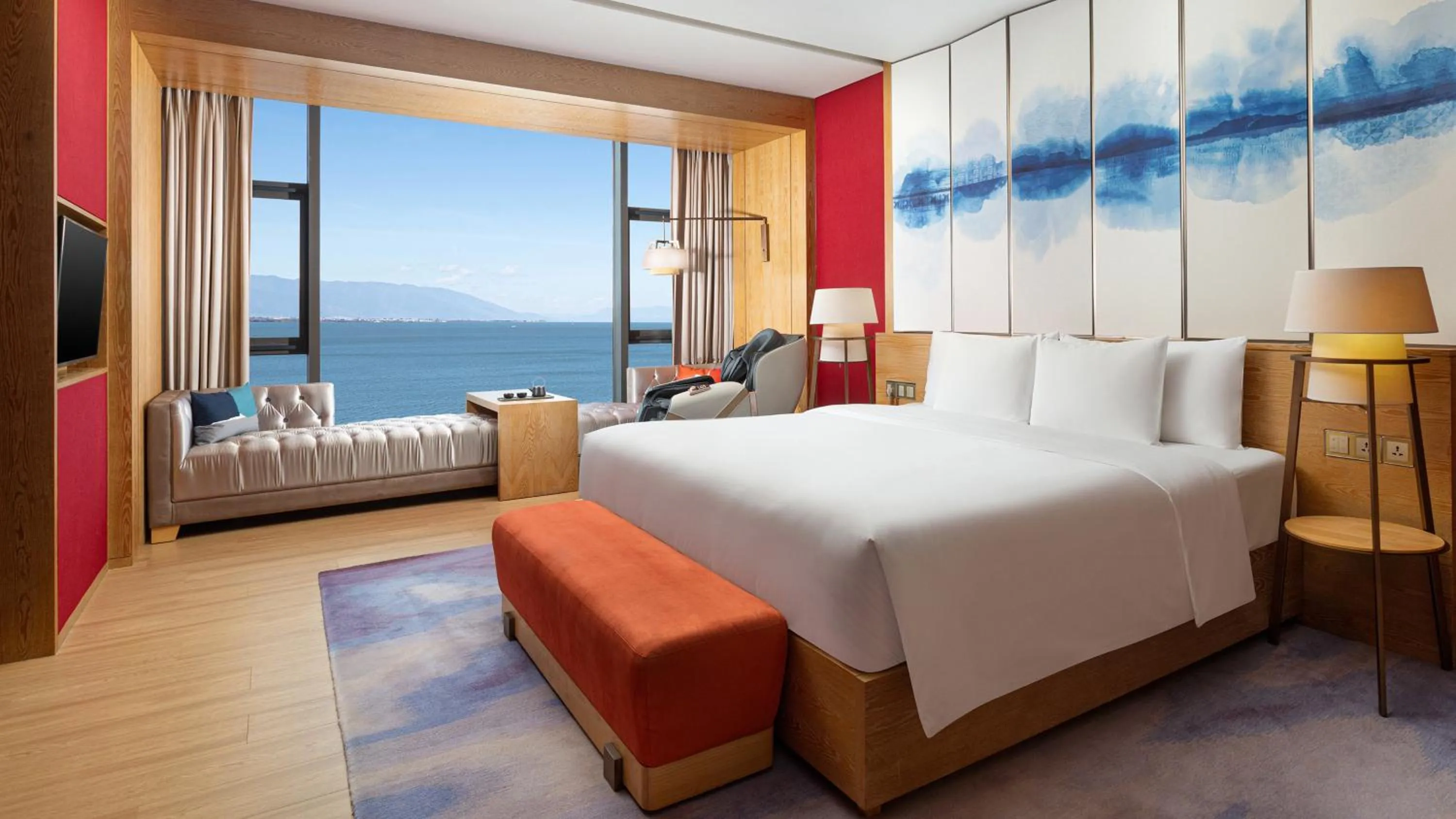 Bedroom, Bed in Hotel Indigo Dali Erhai by IHG