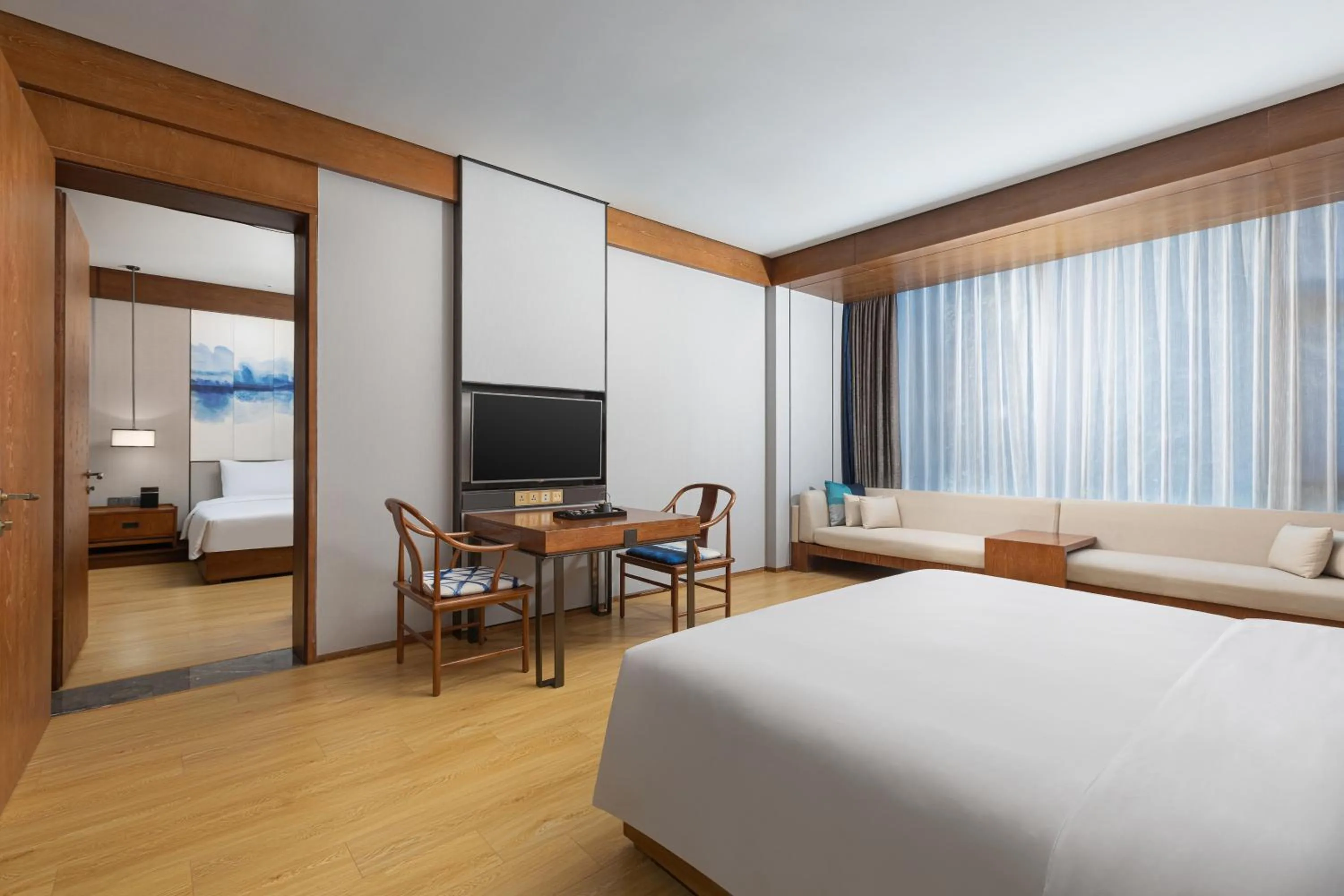 Bed in Hotel Indigo Dali Erhai by IHG