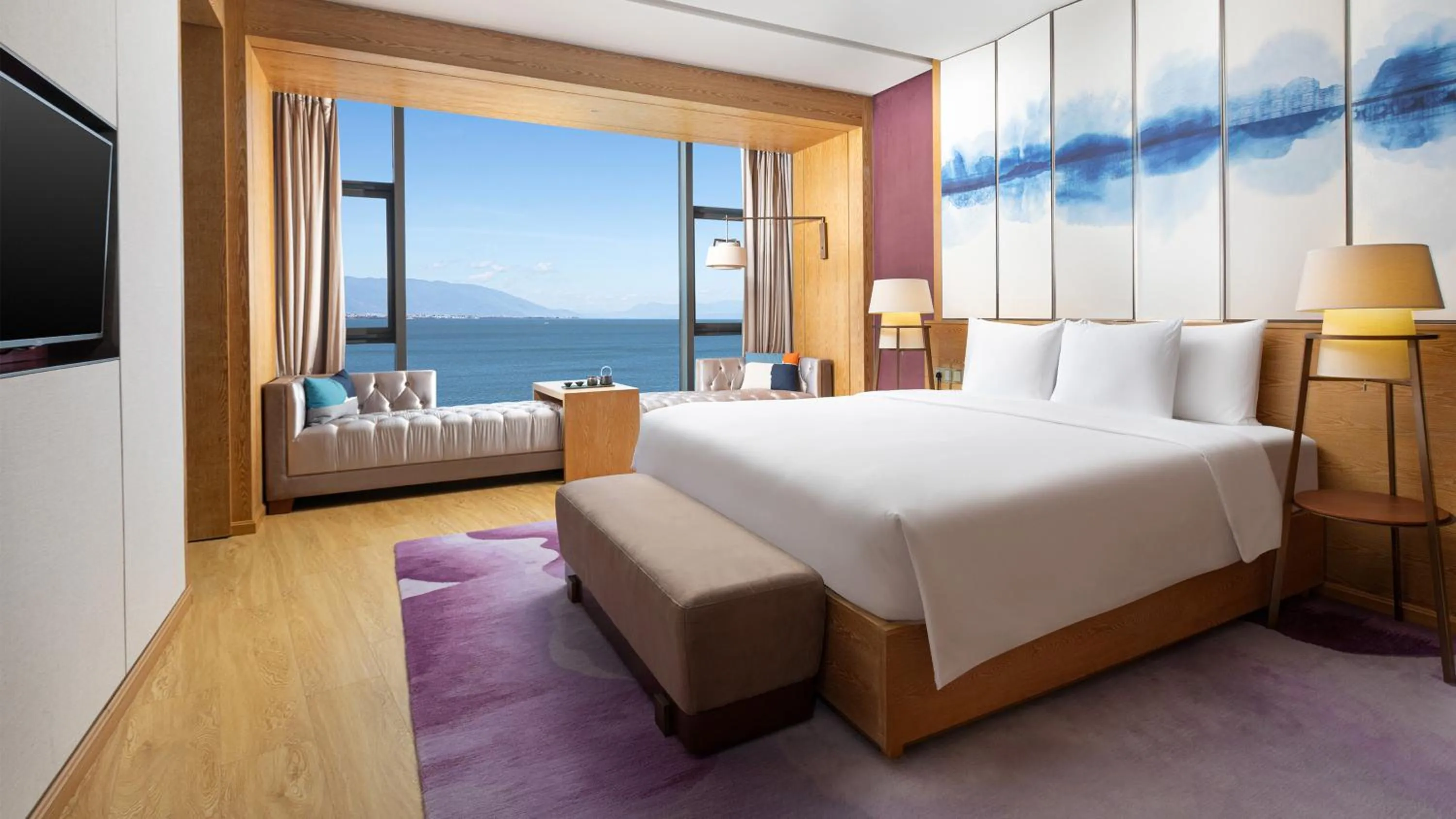 Bedroom, Bed in Hotel Indigo Dali Erhai by IHG