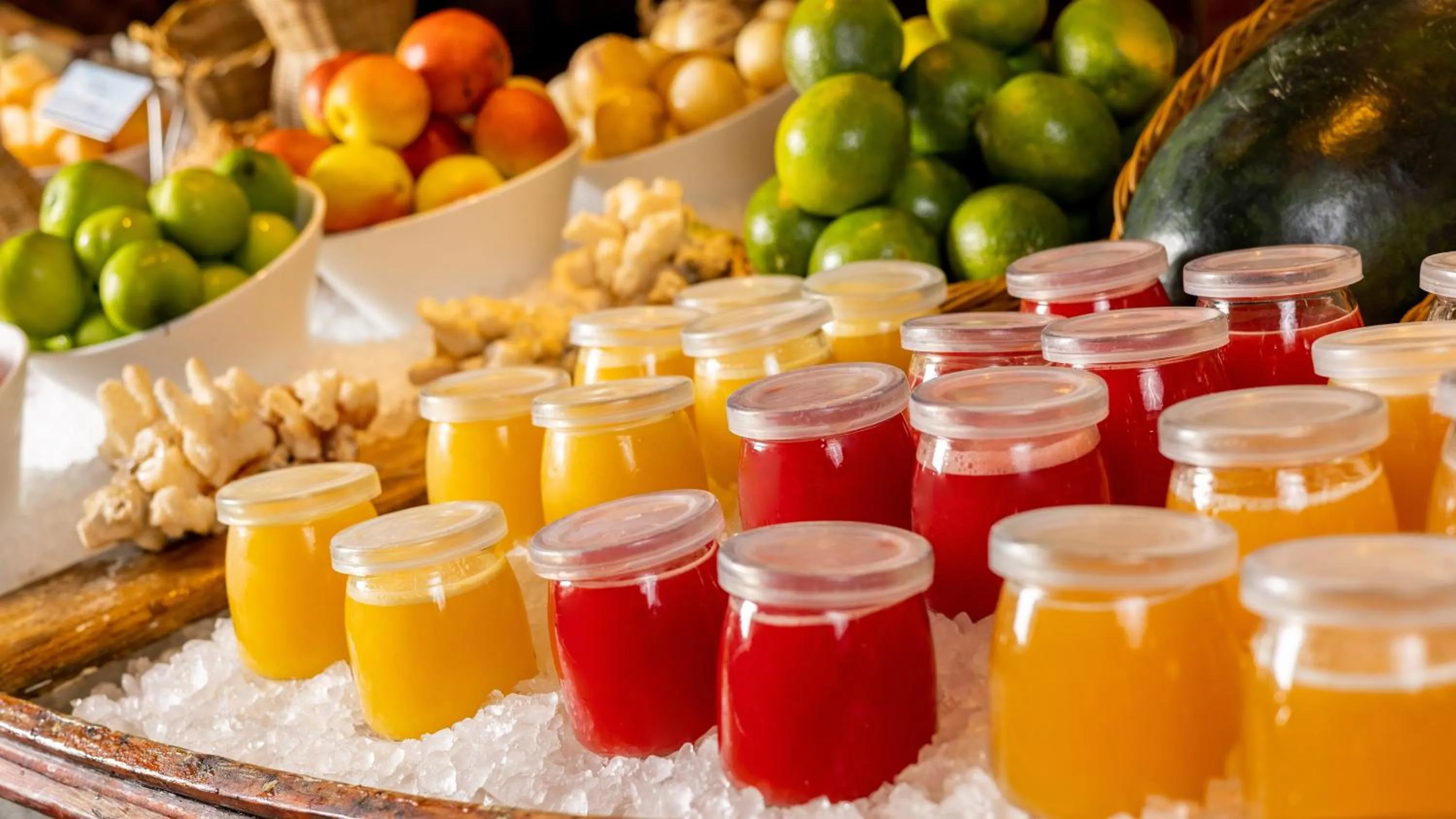 Photo of the whole room in Hotel Indigo Dali Erhai by IHG