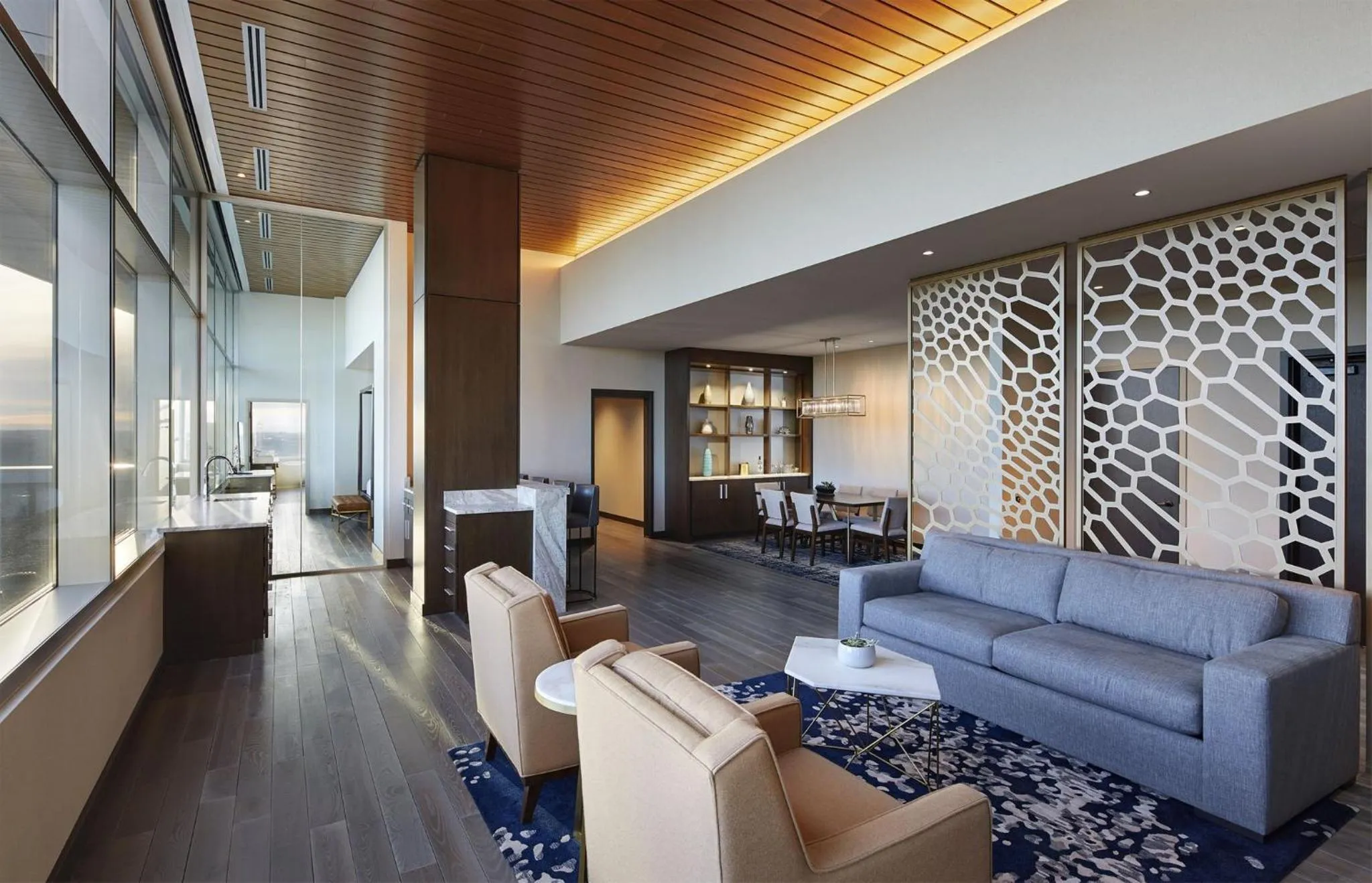 Photo of the whole room in InterContinental Minneapolis - St. Paul Airport by IHG