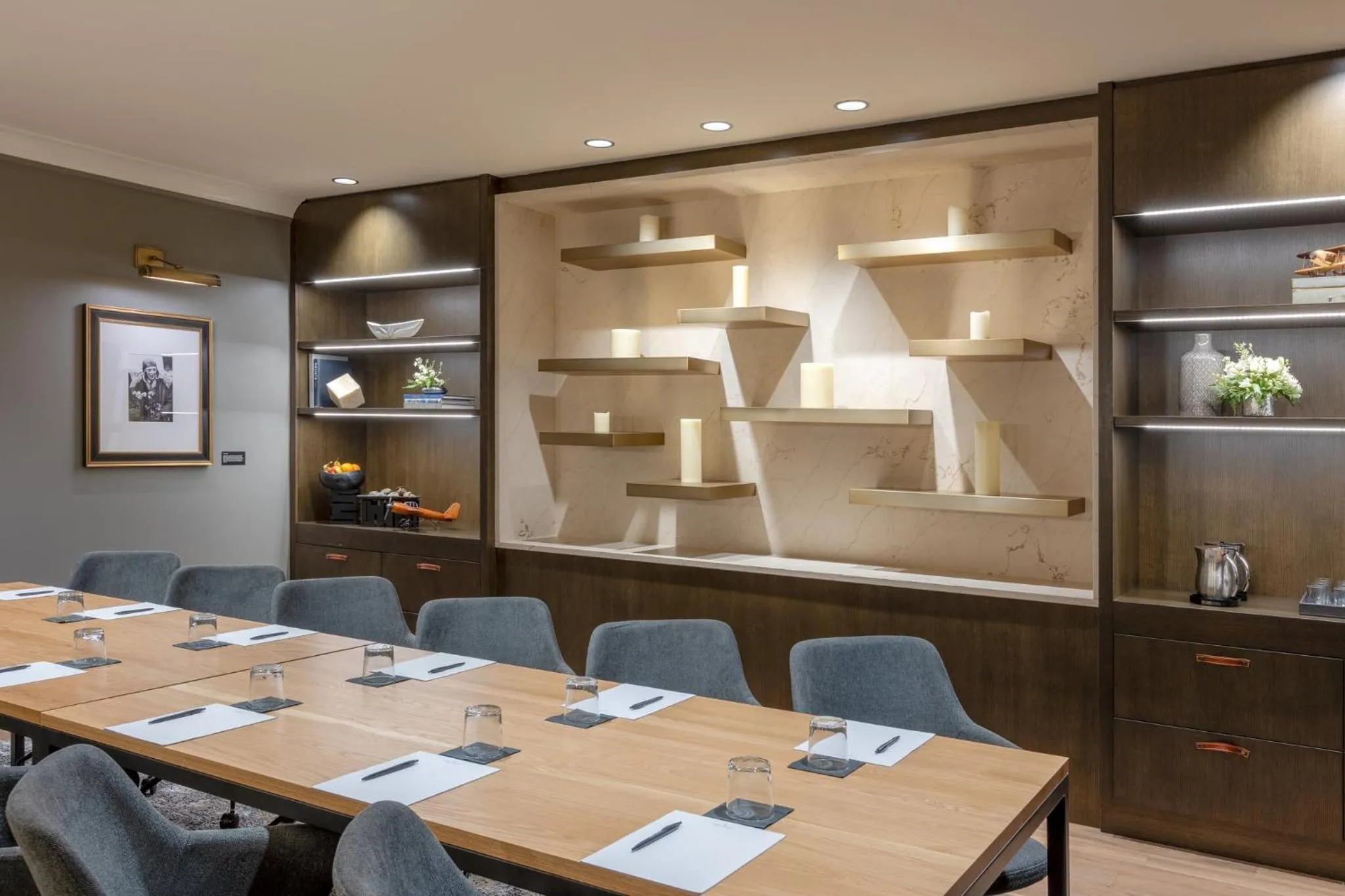Meeting/conference room in InterContinental Minneapolis - St. Paul Airport by IHG