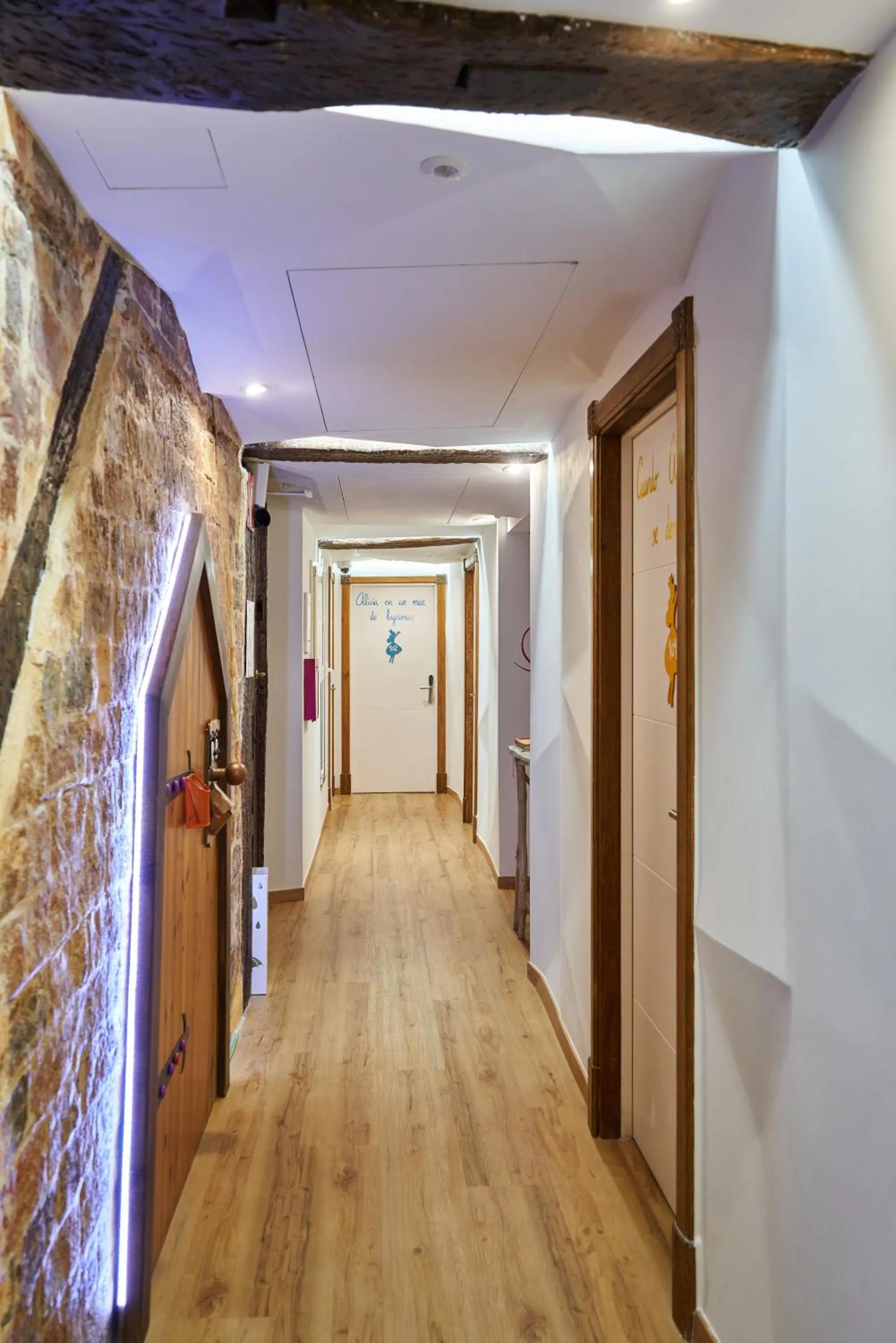 Pensión AliciaZzz Bed And Breakfast Bilbao