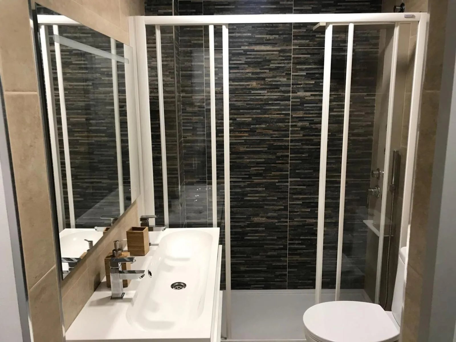 Bathroom in Estudios Ciudad Jardín