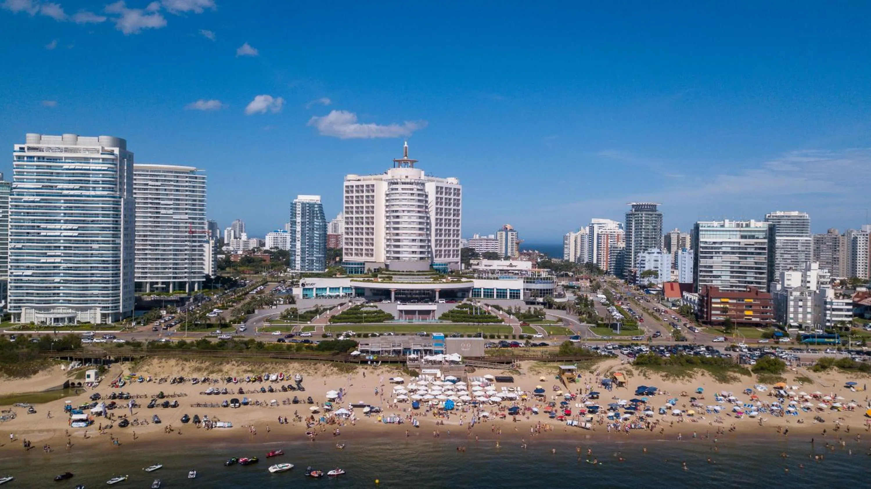 Facade/entrance in Enjoy Punta del Este