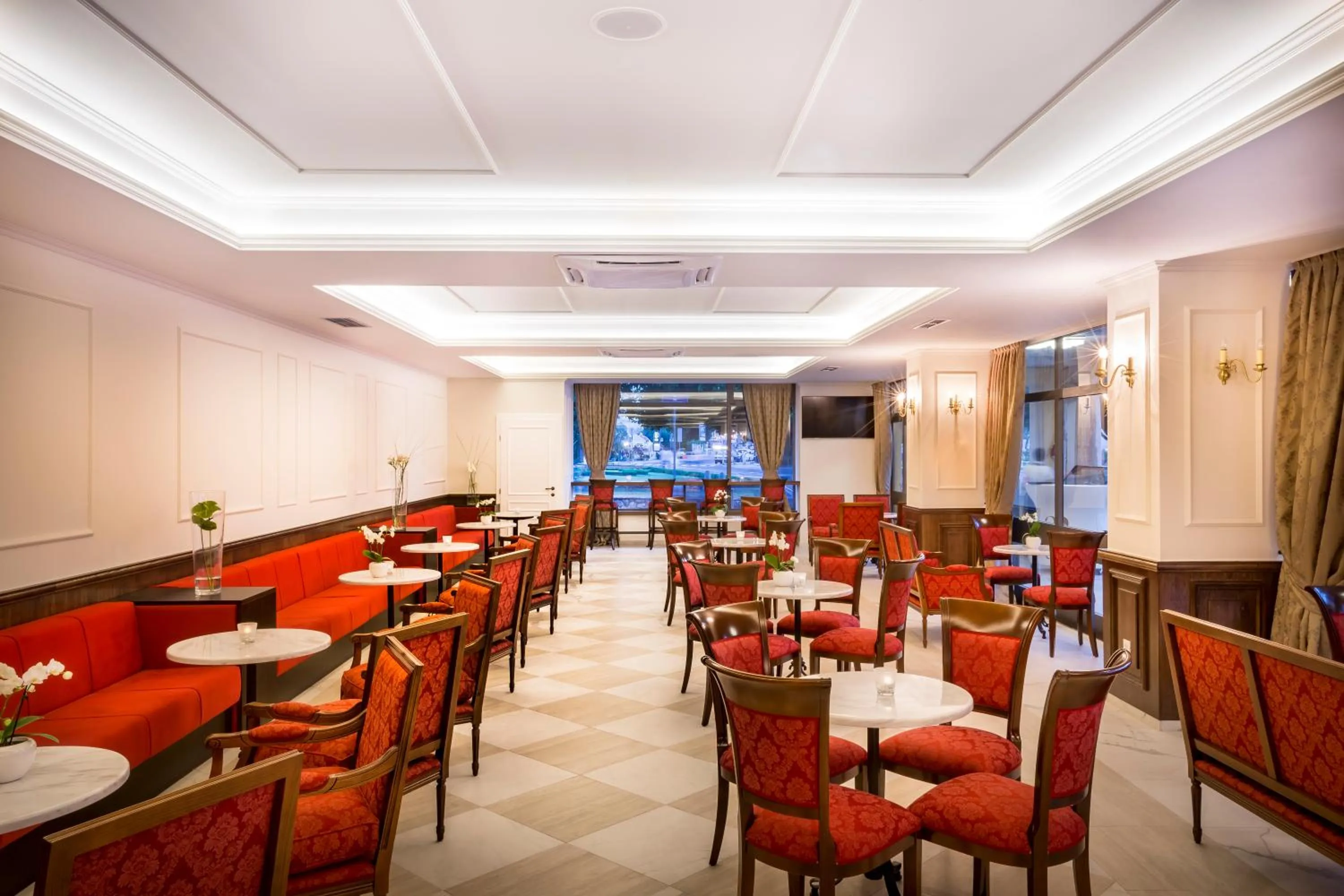 Lounge or bar in Villa Abbazia - by Liburnia Hotels & Villas