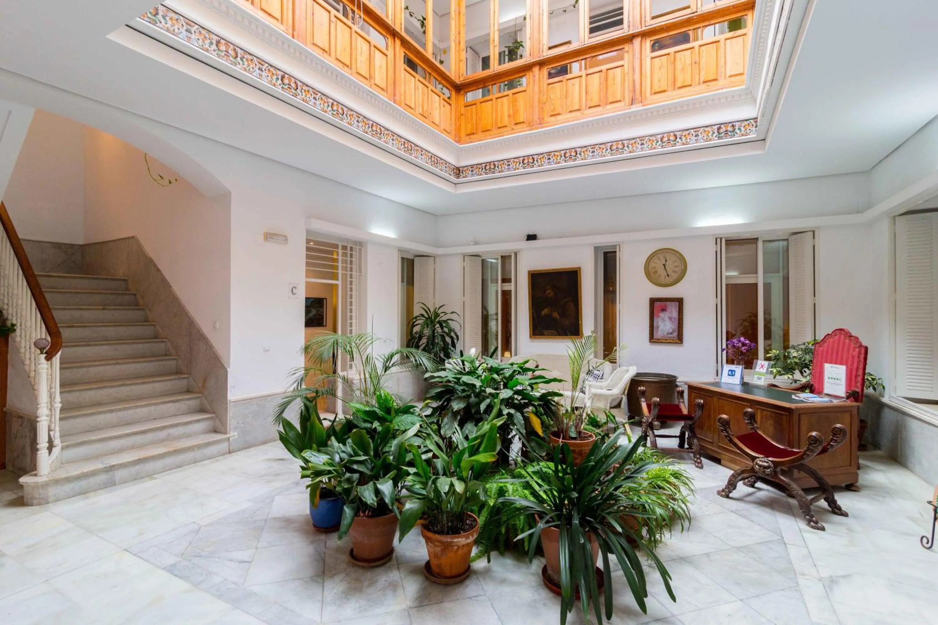 Lobby or reception in La Casa del Conde de Gelves Apartments