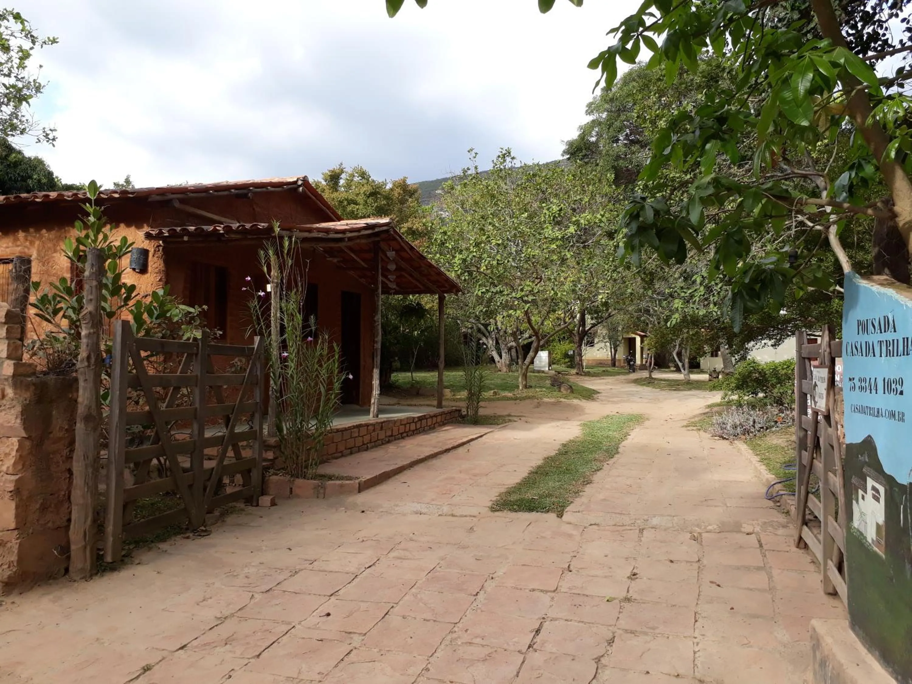 Property building in Casa da Trilha
