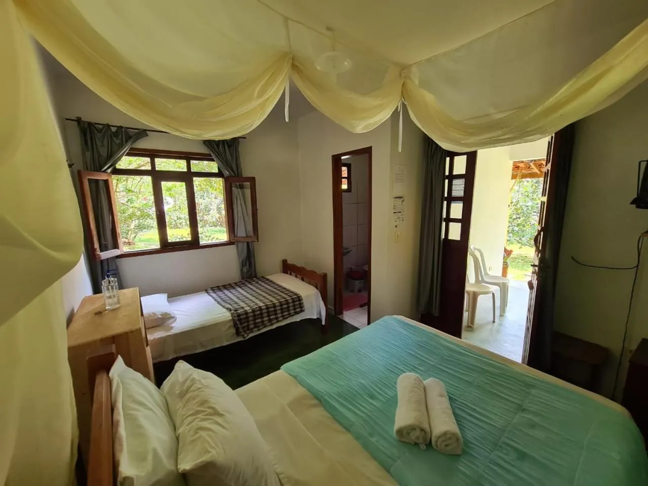 Photo of the whole room, Bed in Casa da Trilha