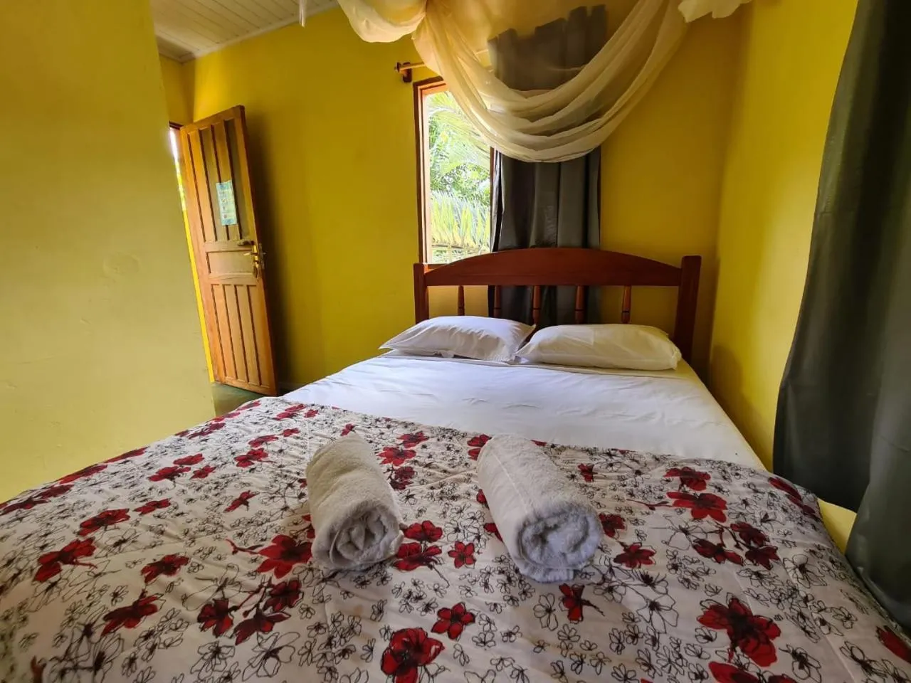 Bedroom, Bed in Casa da Trilha