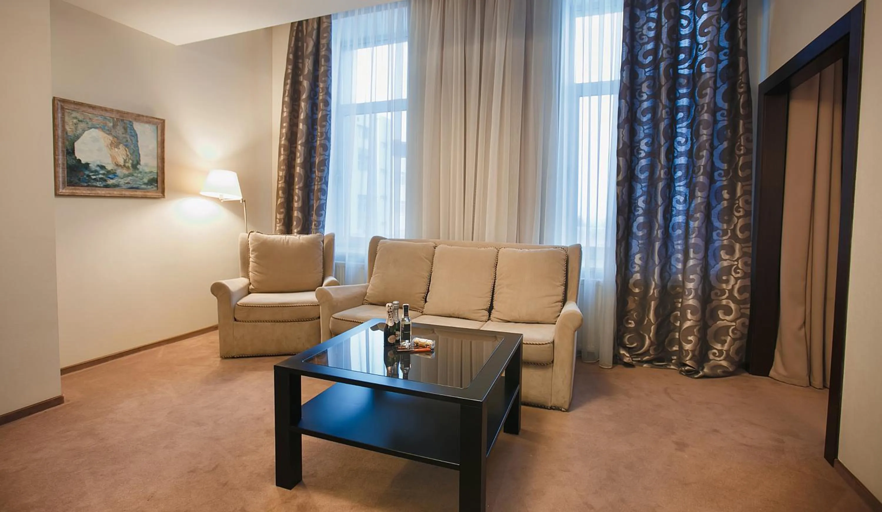 Decorative detail in Tsunami Spa Hotel