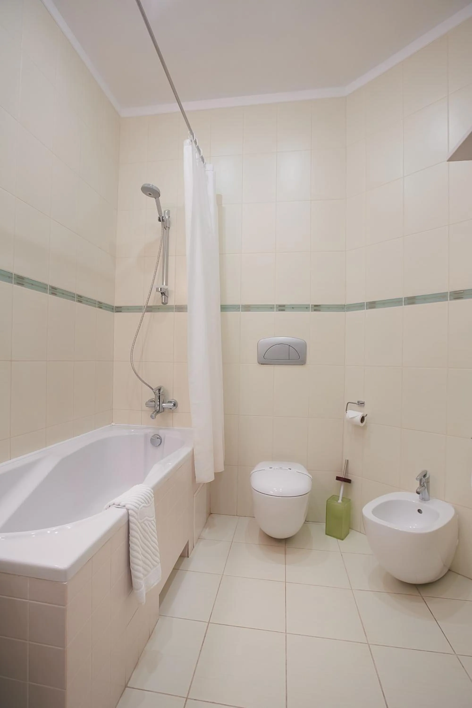 Bathroom in Tsunami Spa Hotel