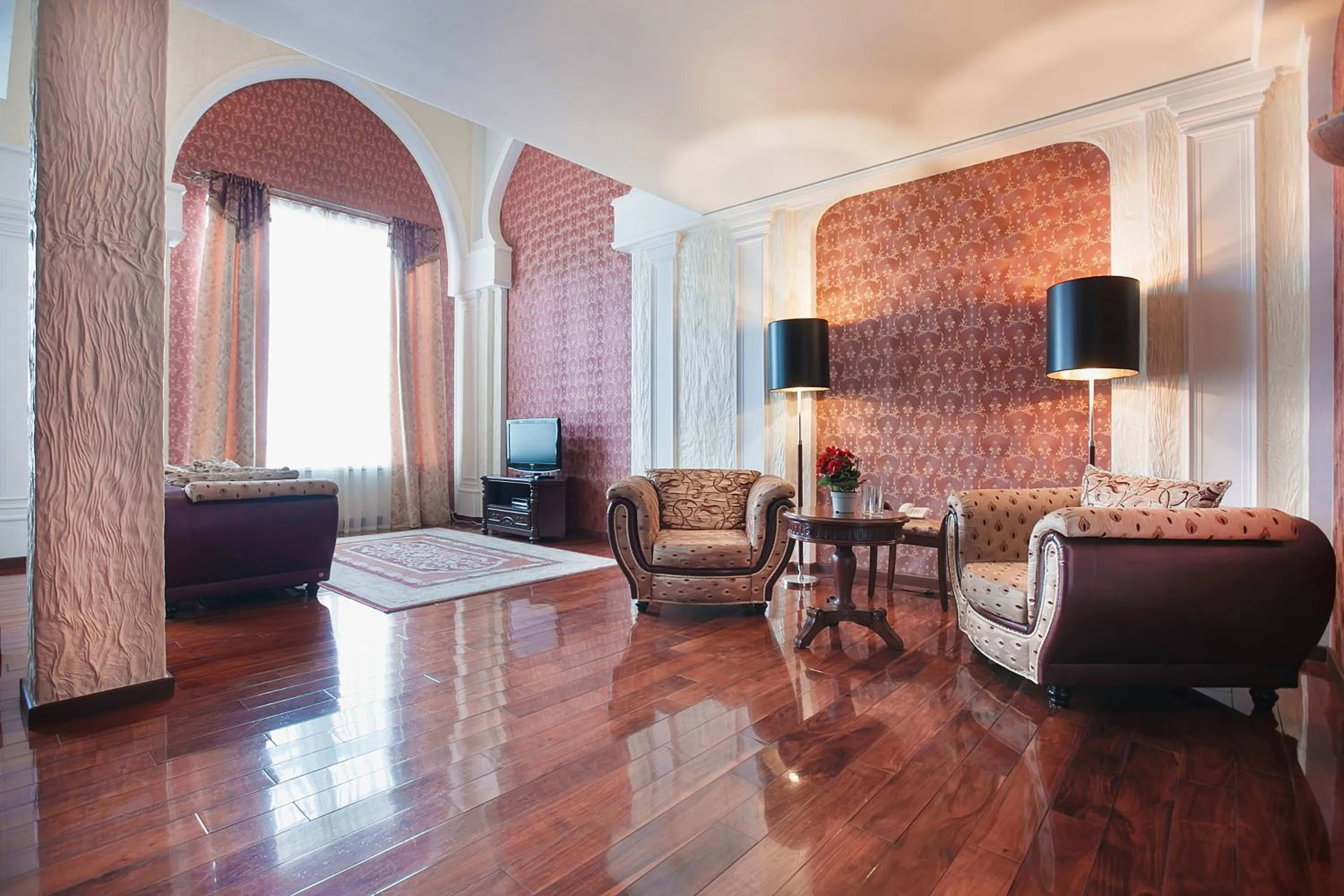 Photo of the whole room in Tsunami Spa Hotel