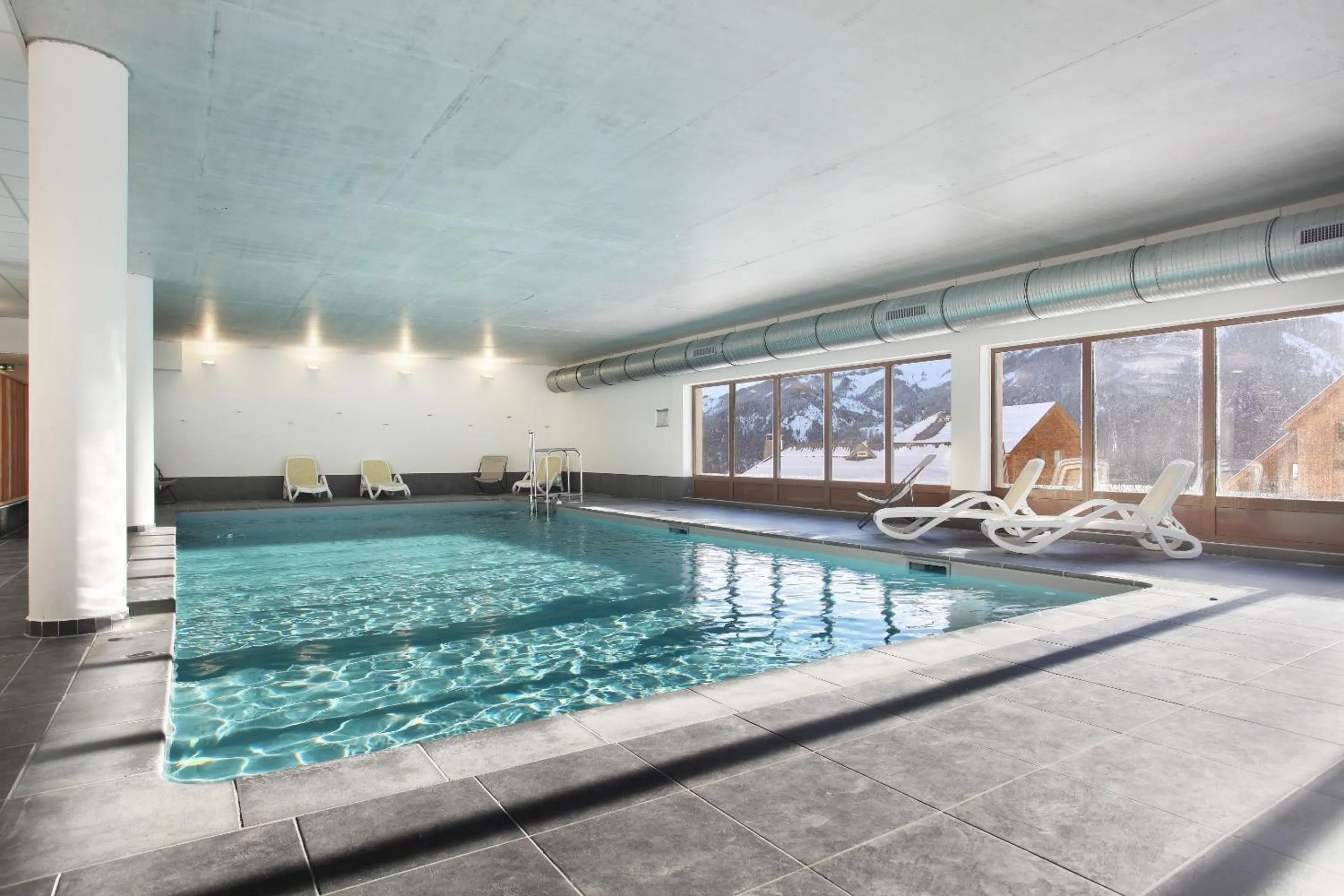 Swimming pool in Résidence Odalys Le Village de Praroustan