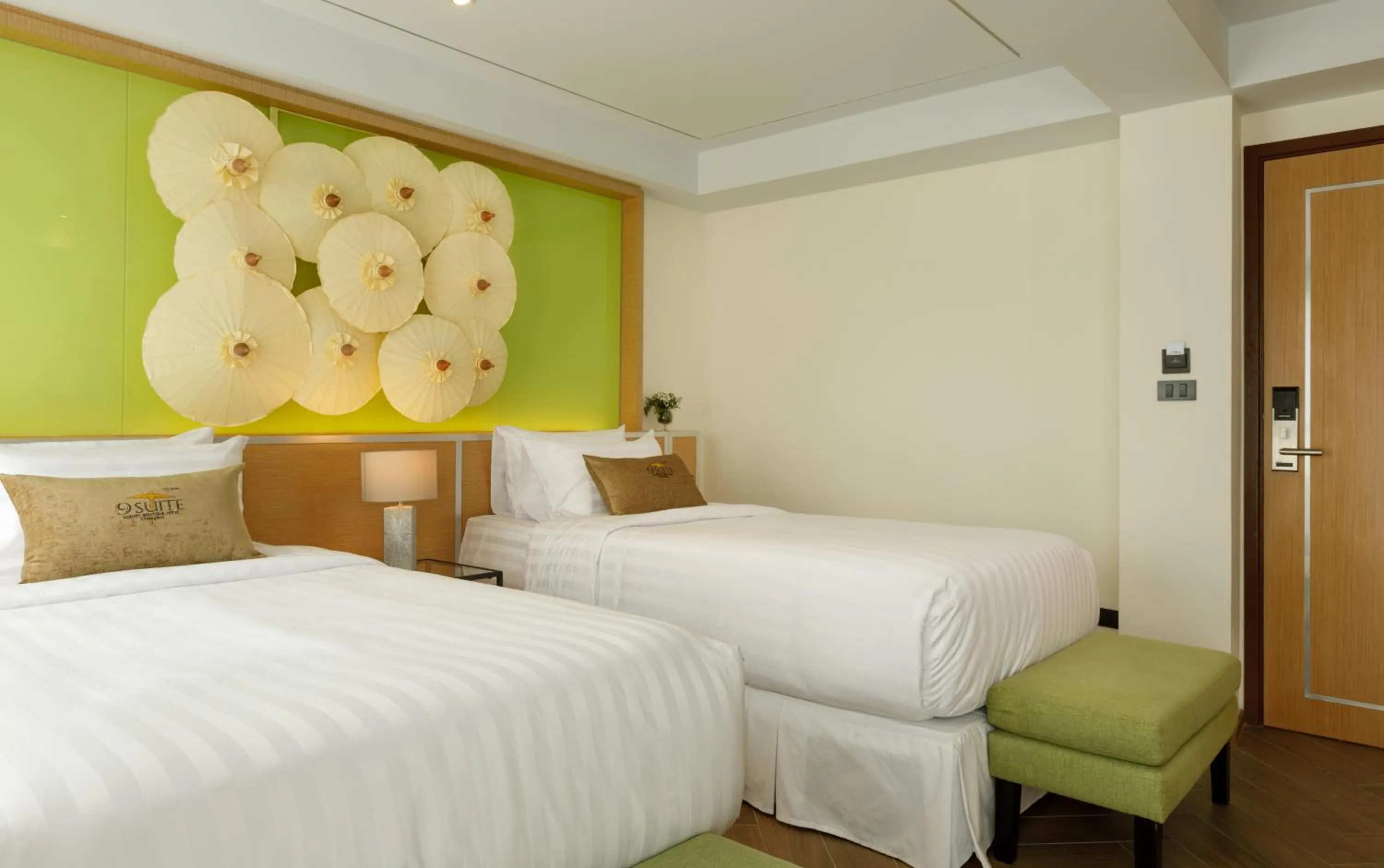 Bed in 9 SUITE Luxury Boutique Hotel