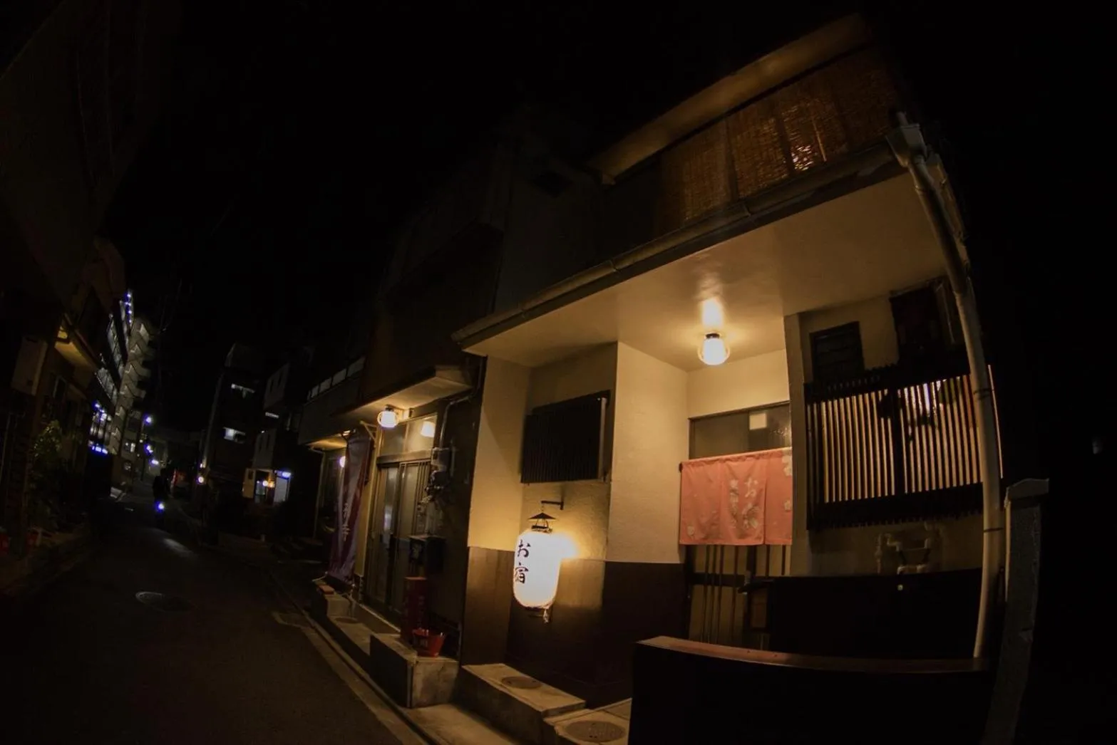 Facade/entrance in Oyado Tofukuji 2