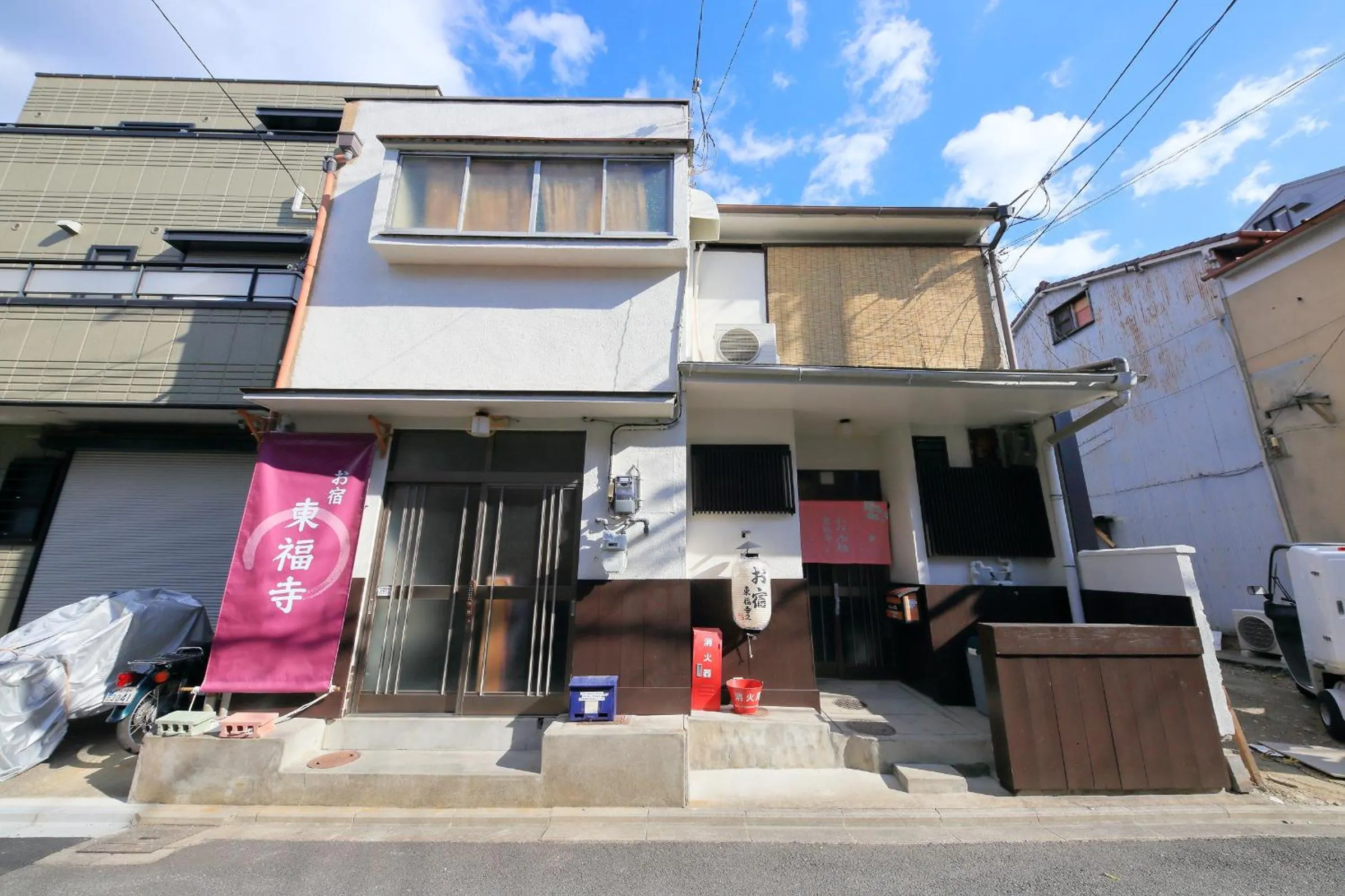 Facade/entrance in Oyado Tofukuji 2