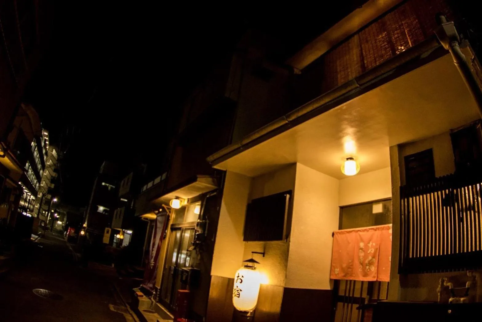 Facade/entrance in Oyado Tofukuji 2