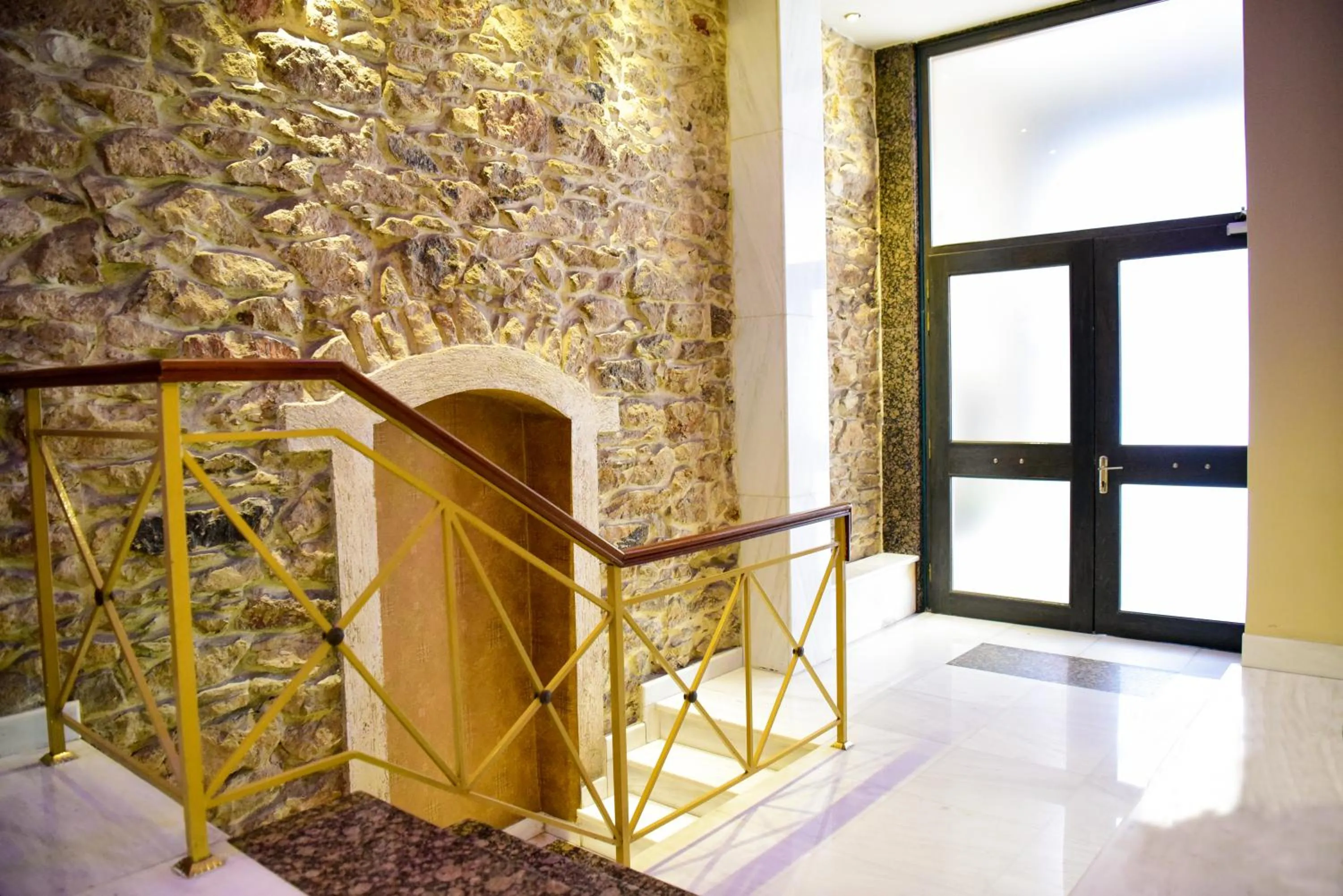 Facade/entrance, Bed in Eva Hotel Piraeus