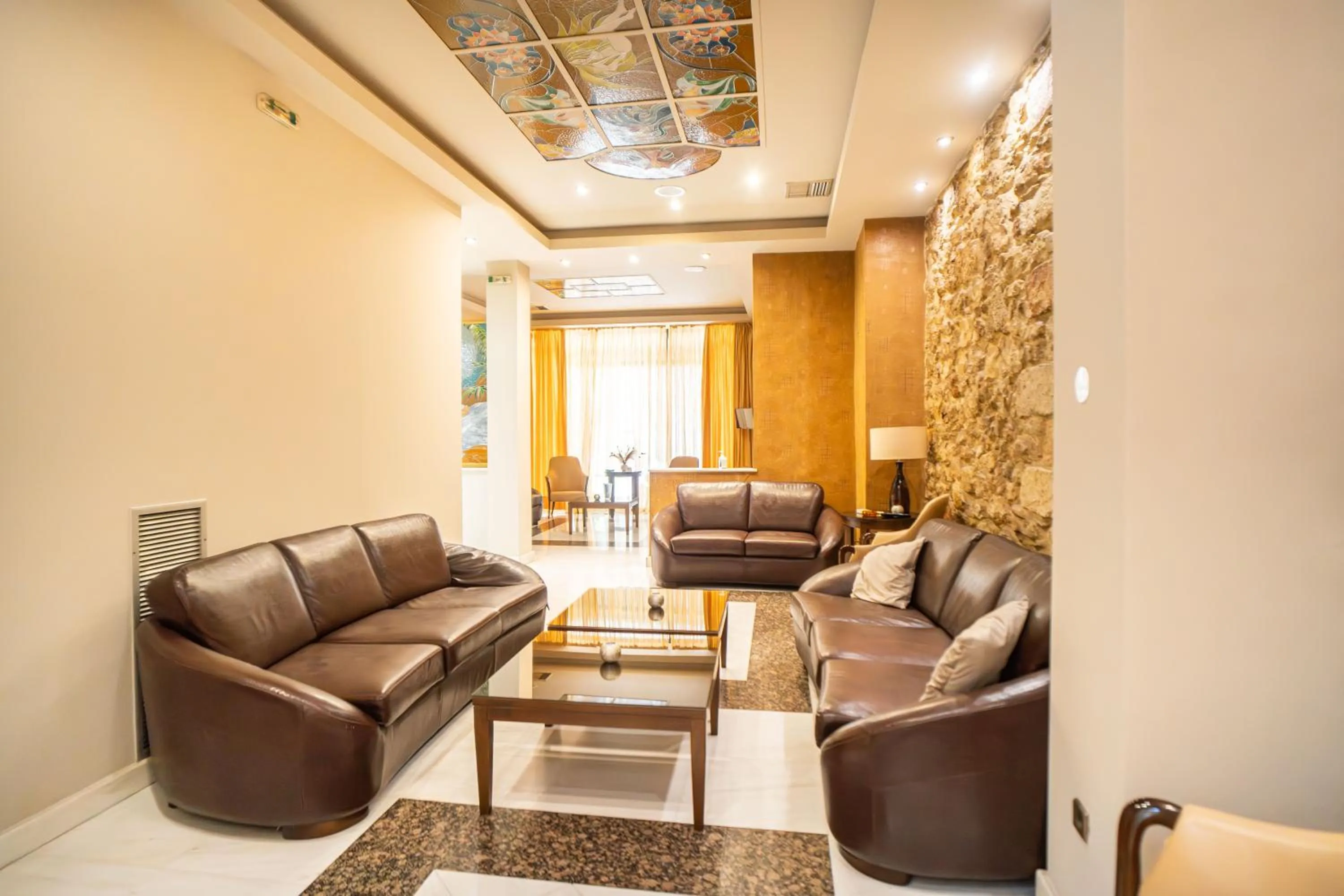 Living room in Eva Hotel Piraeus