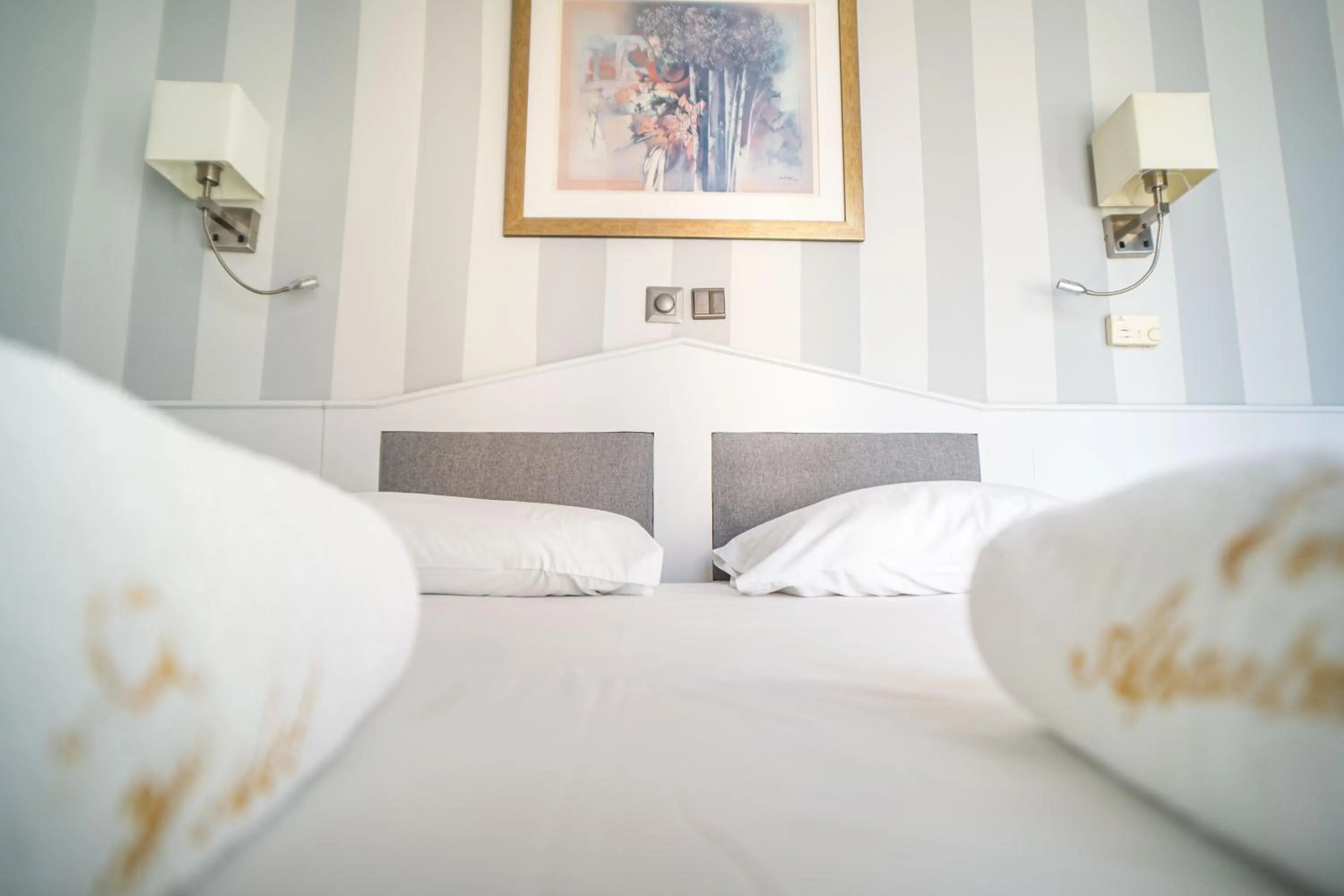 Bed in Eva Hotel Piraeus