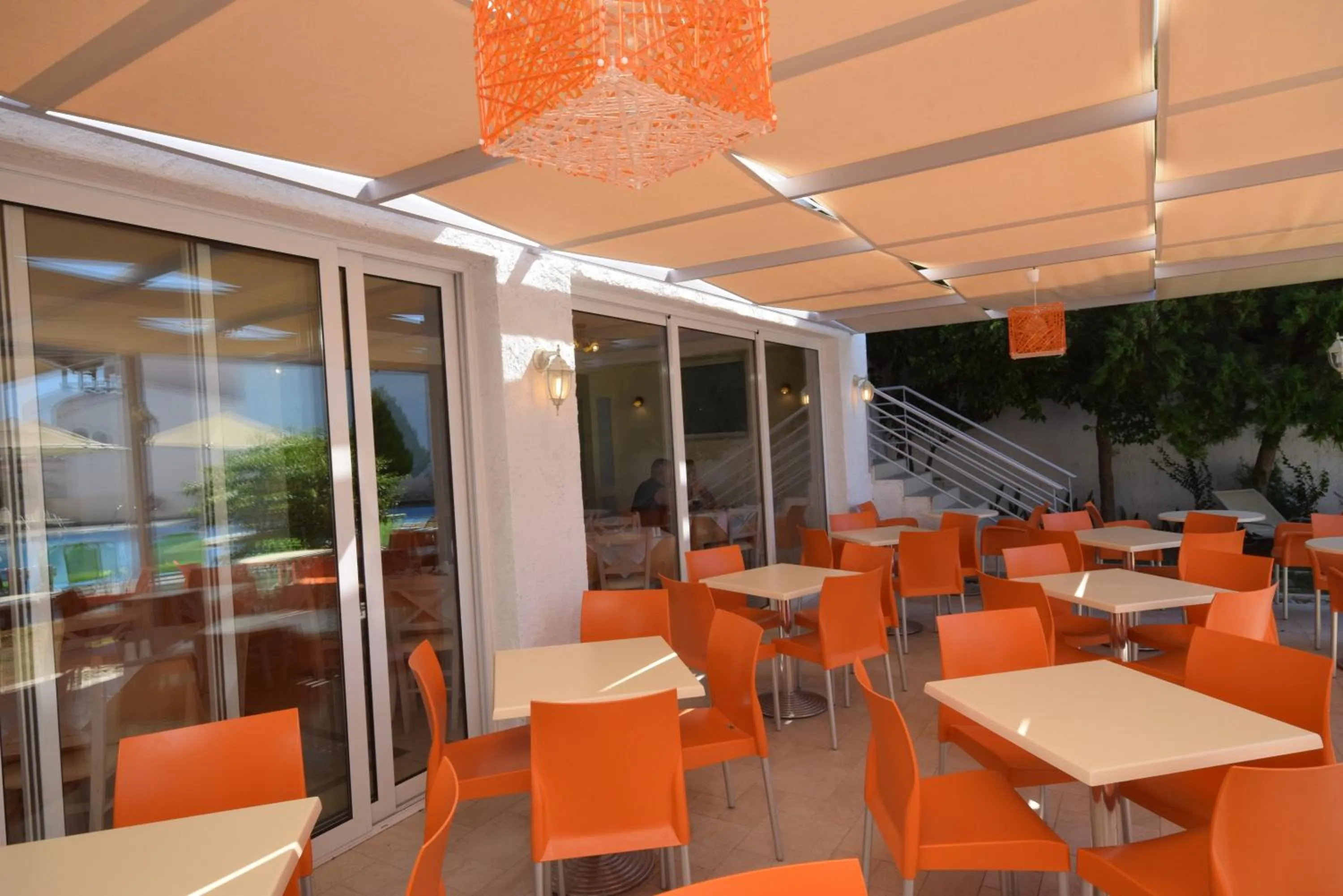 Restaurant/places to eat in Myrtis Spa Hotel