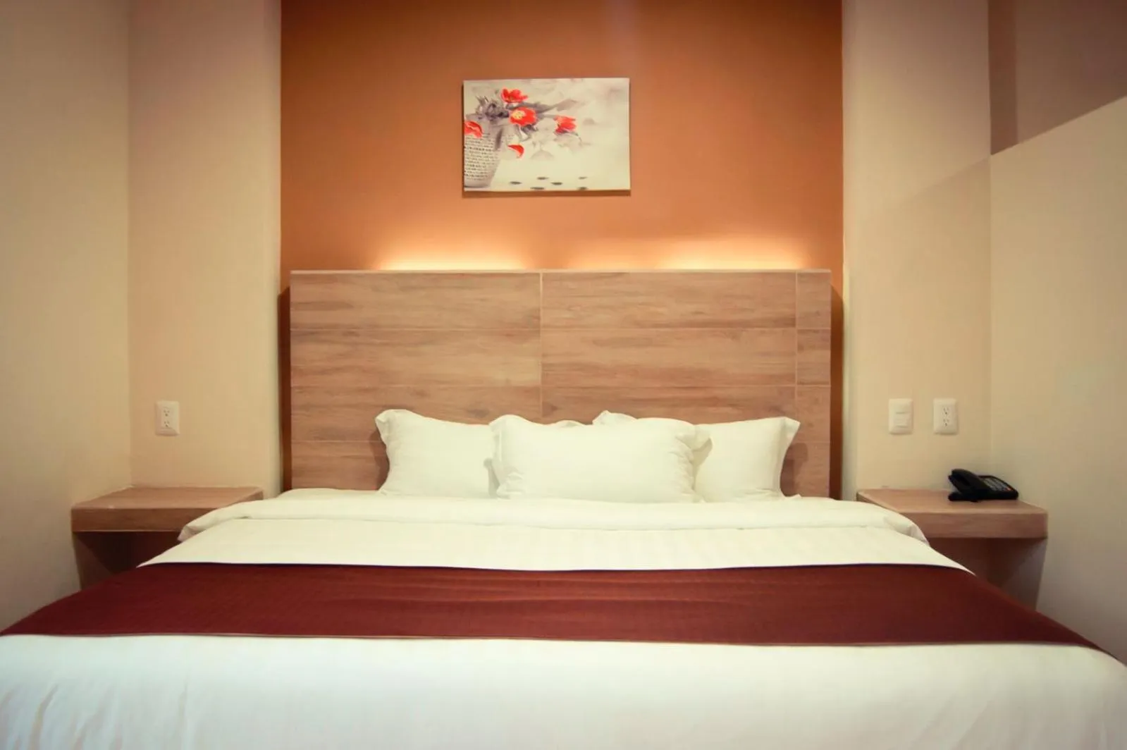 Bed in Hotel Luna Caribe